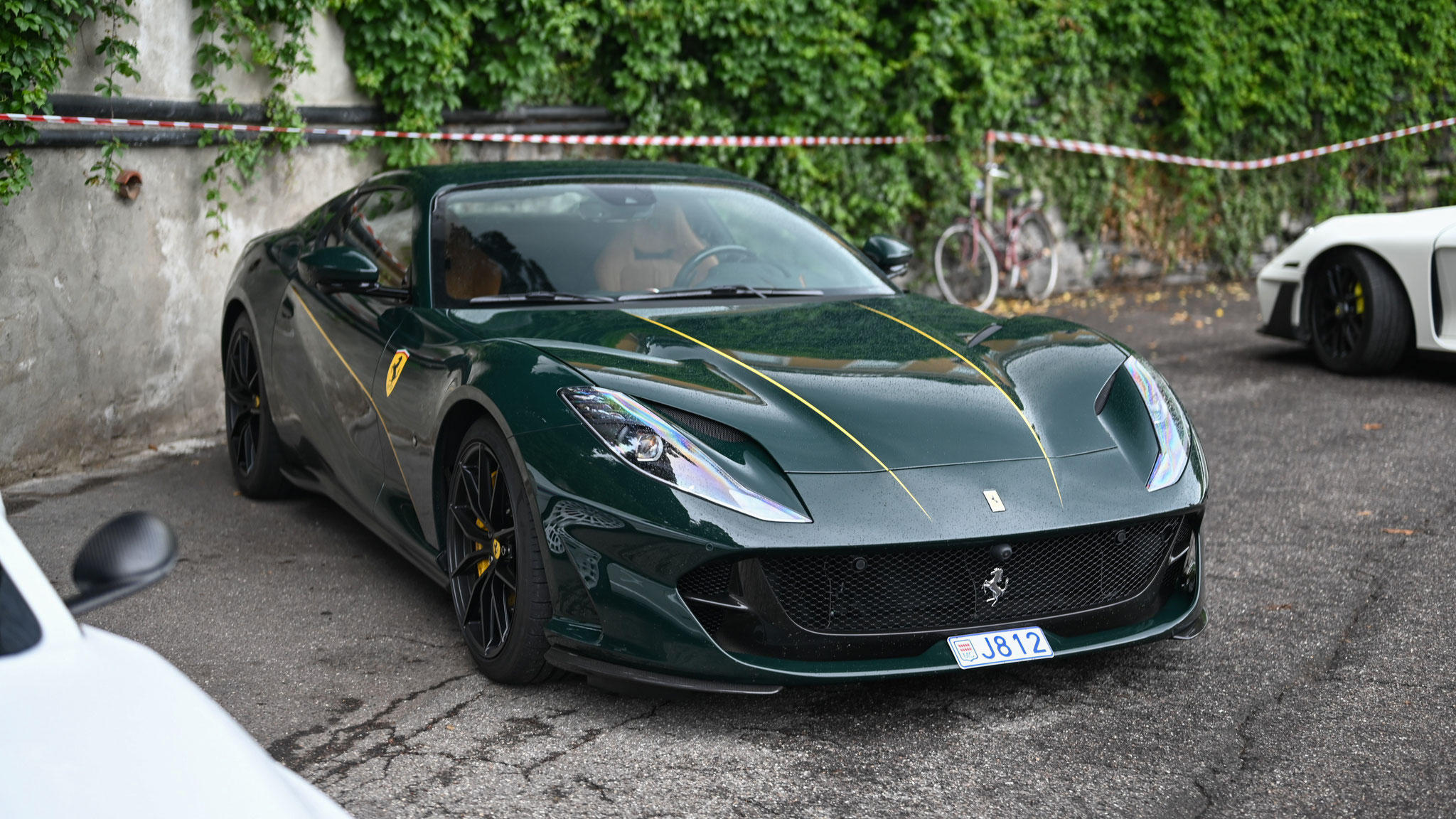Ferrari 812 Superfast - J812 (MC)