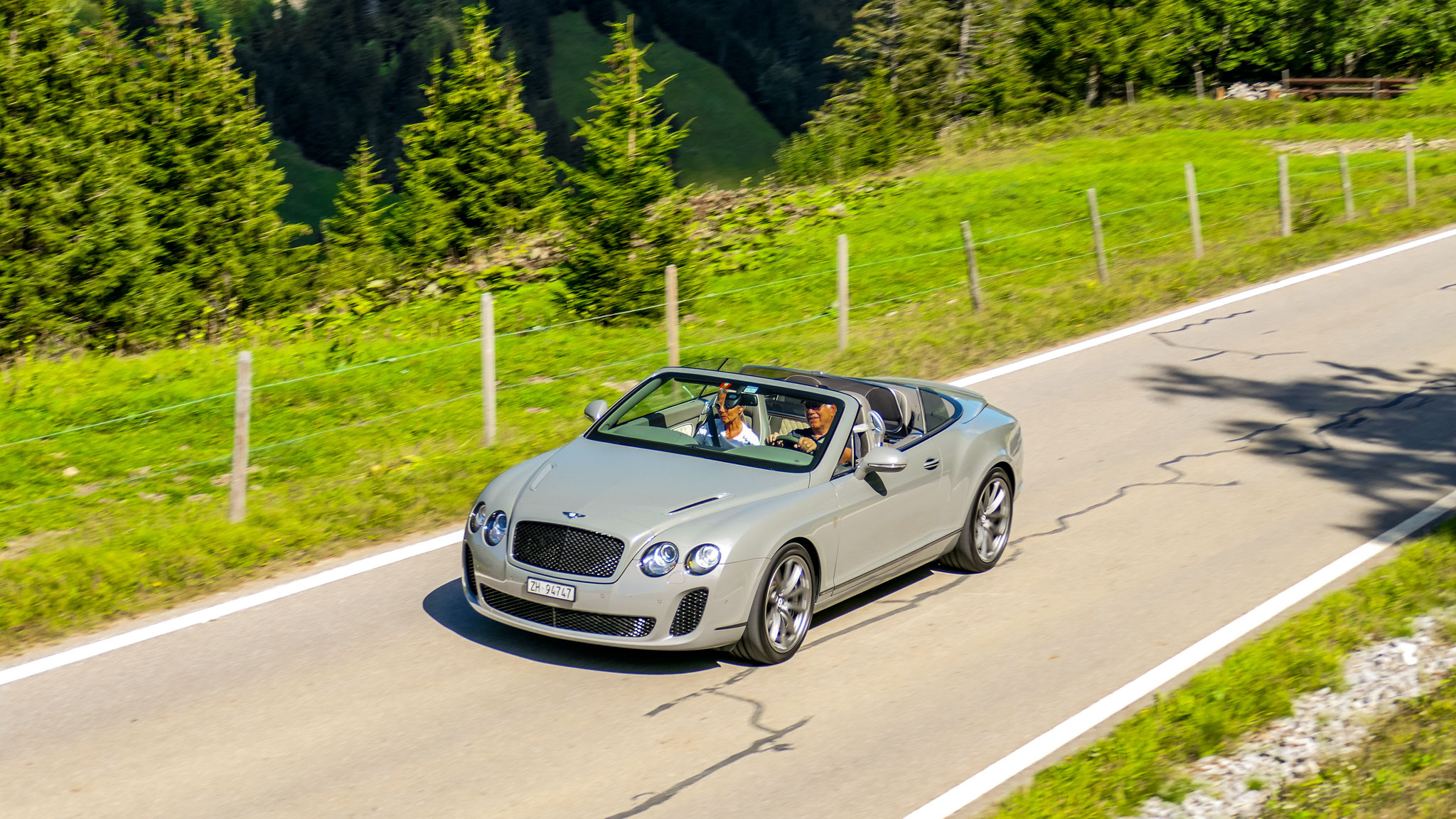 Bentley Continental GTC Supersports - ZH94747 (CH)
