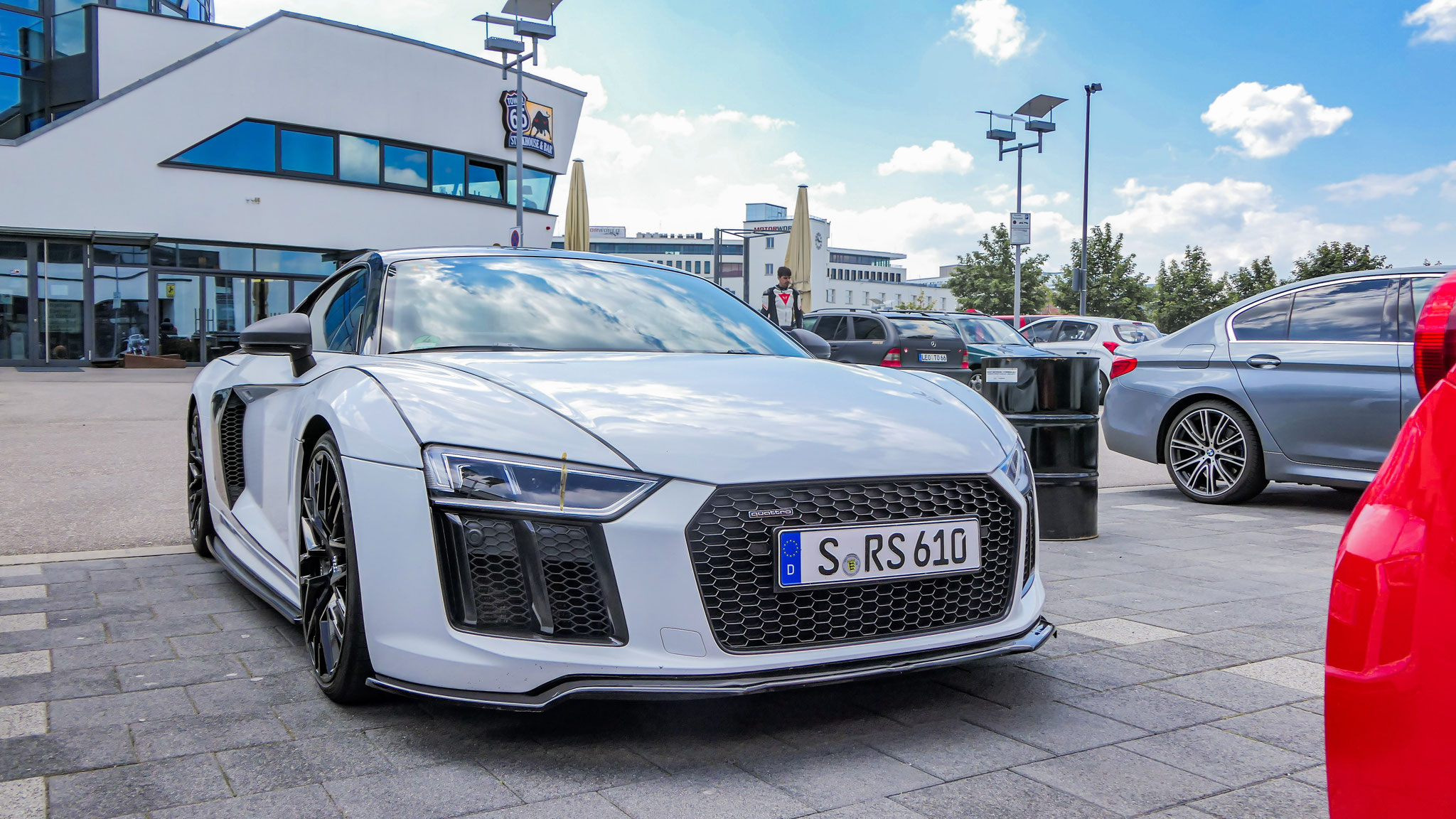 Audi R8 V10 - S-RS610