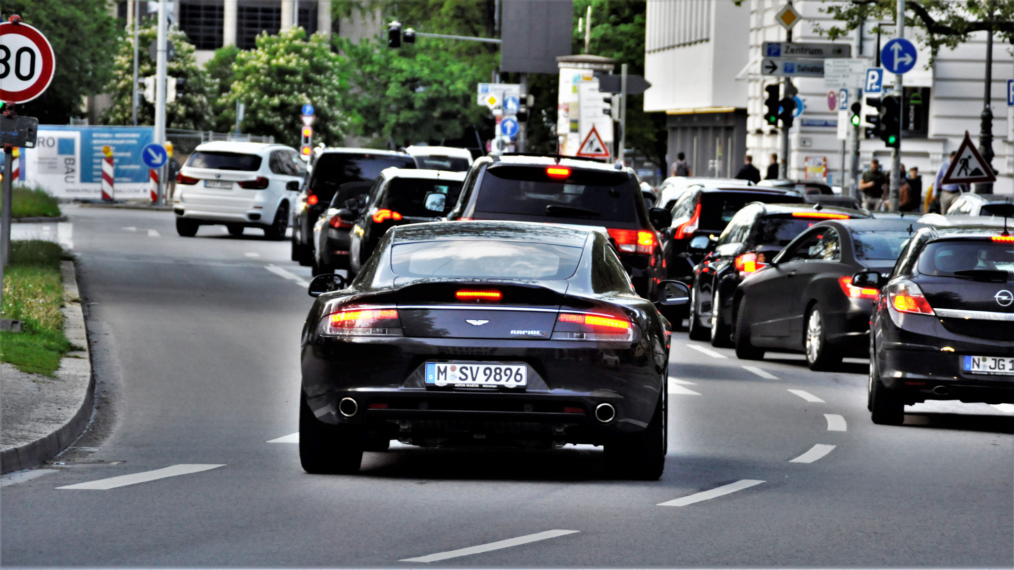 Aston Martin Rapide S - M-SV9896