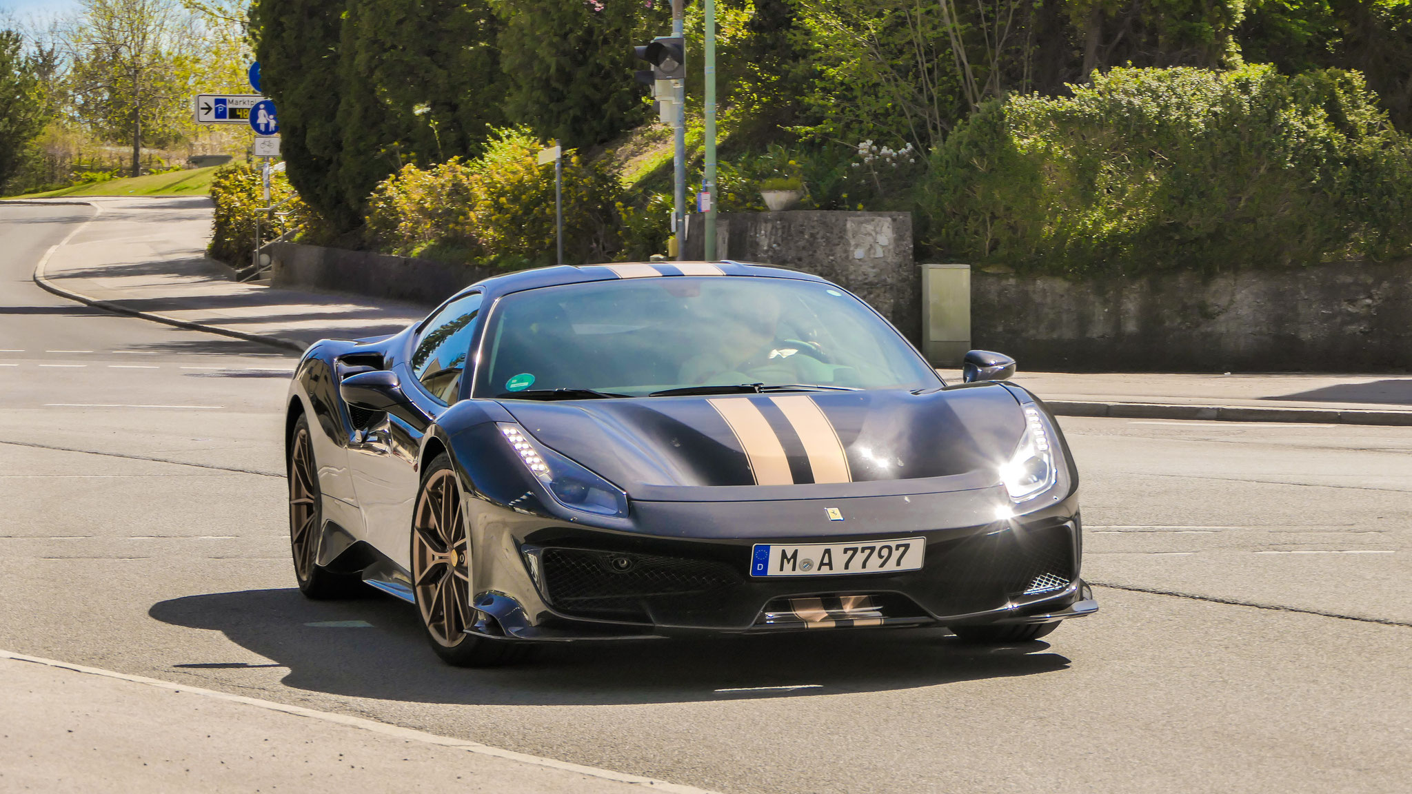 Ferrari 488 Pista - M-A7797