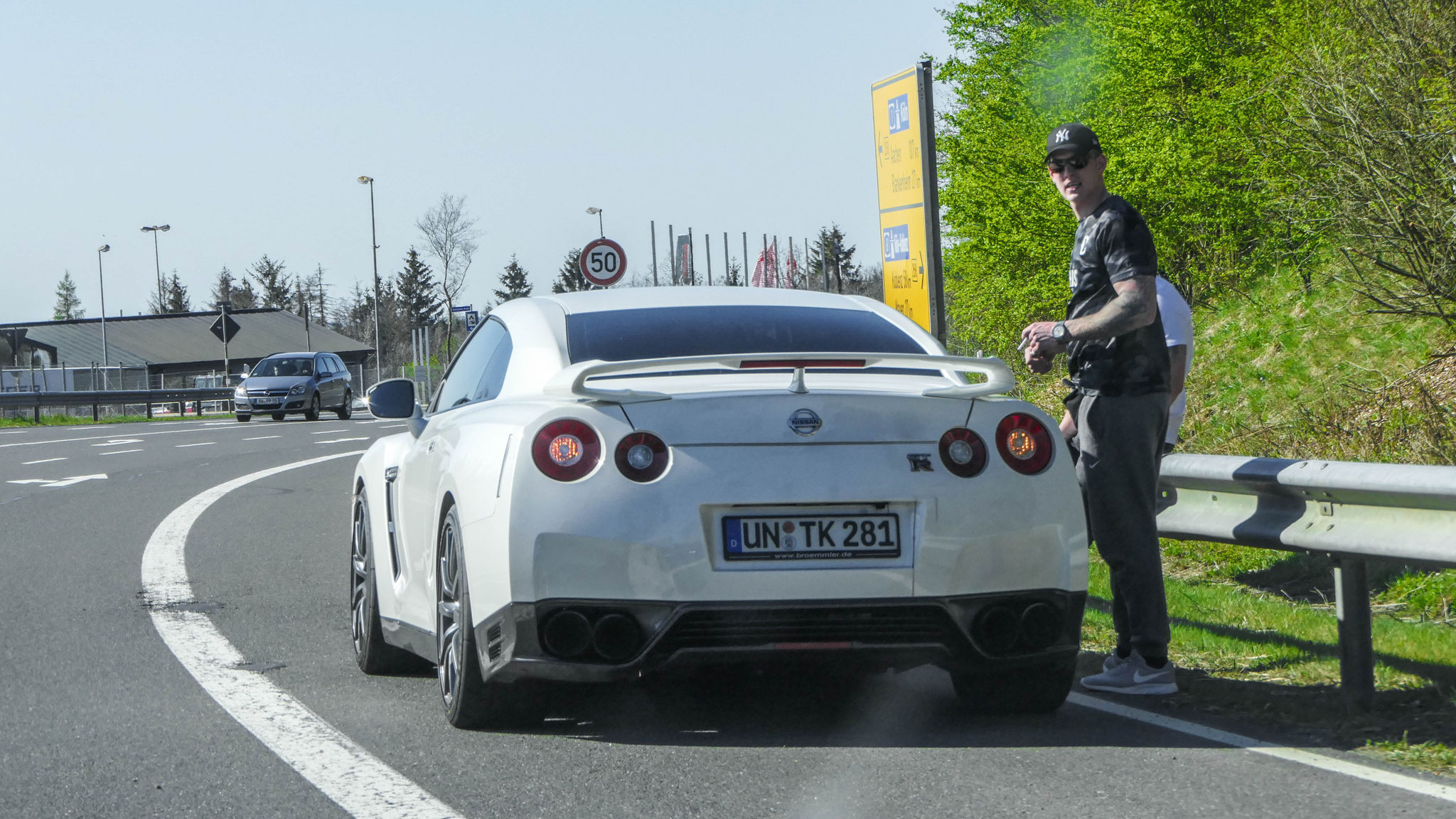 Nissan GTR - UN-TK281