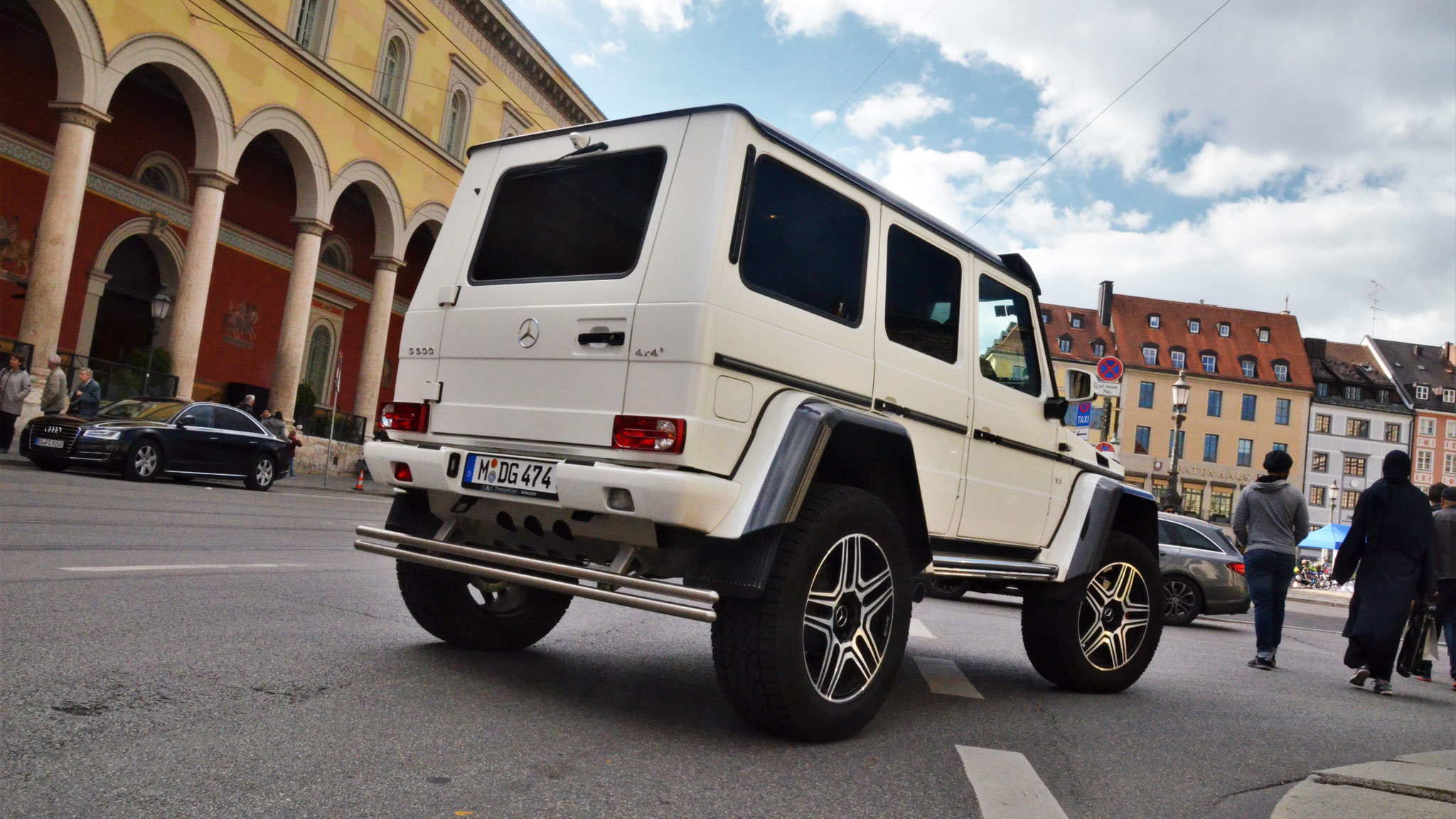 Mercedes G500 4x4² - M-DG474