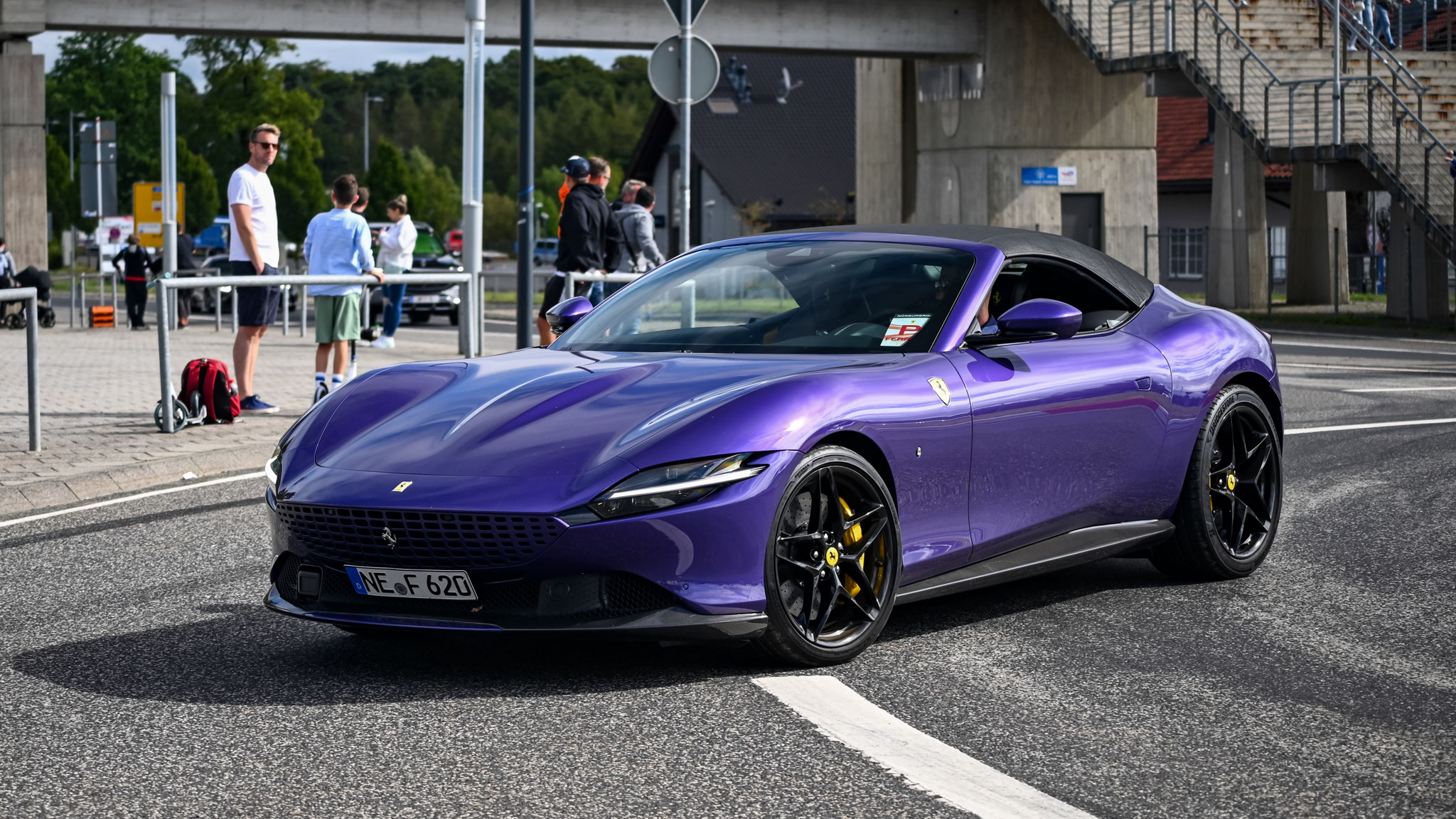 Ferrari Roma Spider - NE-F620