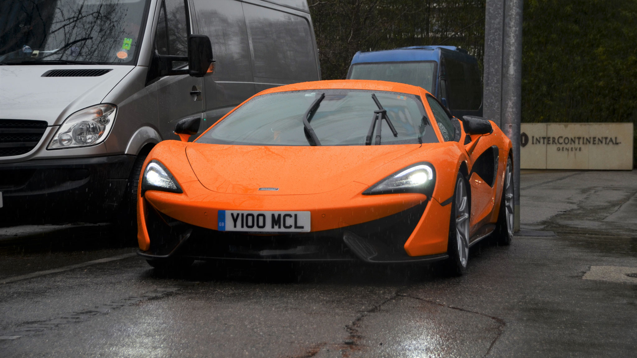 McLaren 570S - Y100MCL (GB)