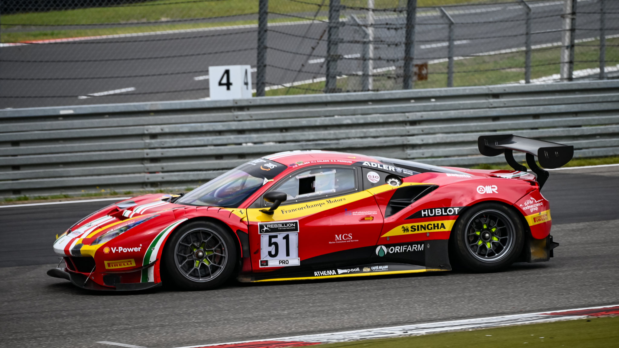 Ferrari 488 Challenge Evo