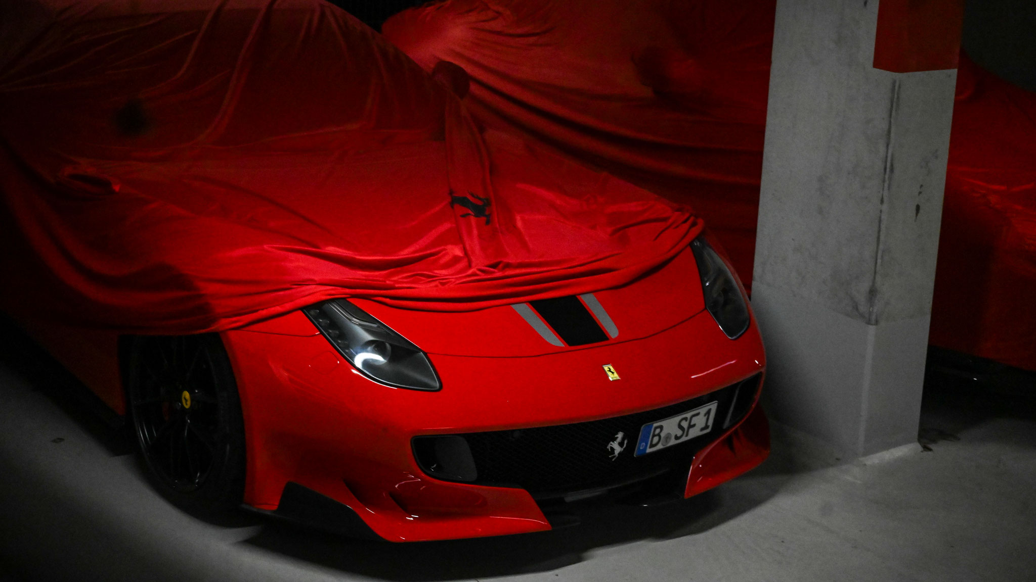Ferrari F12 TDF - B-SF1