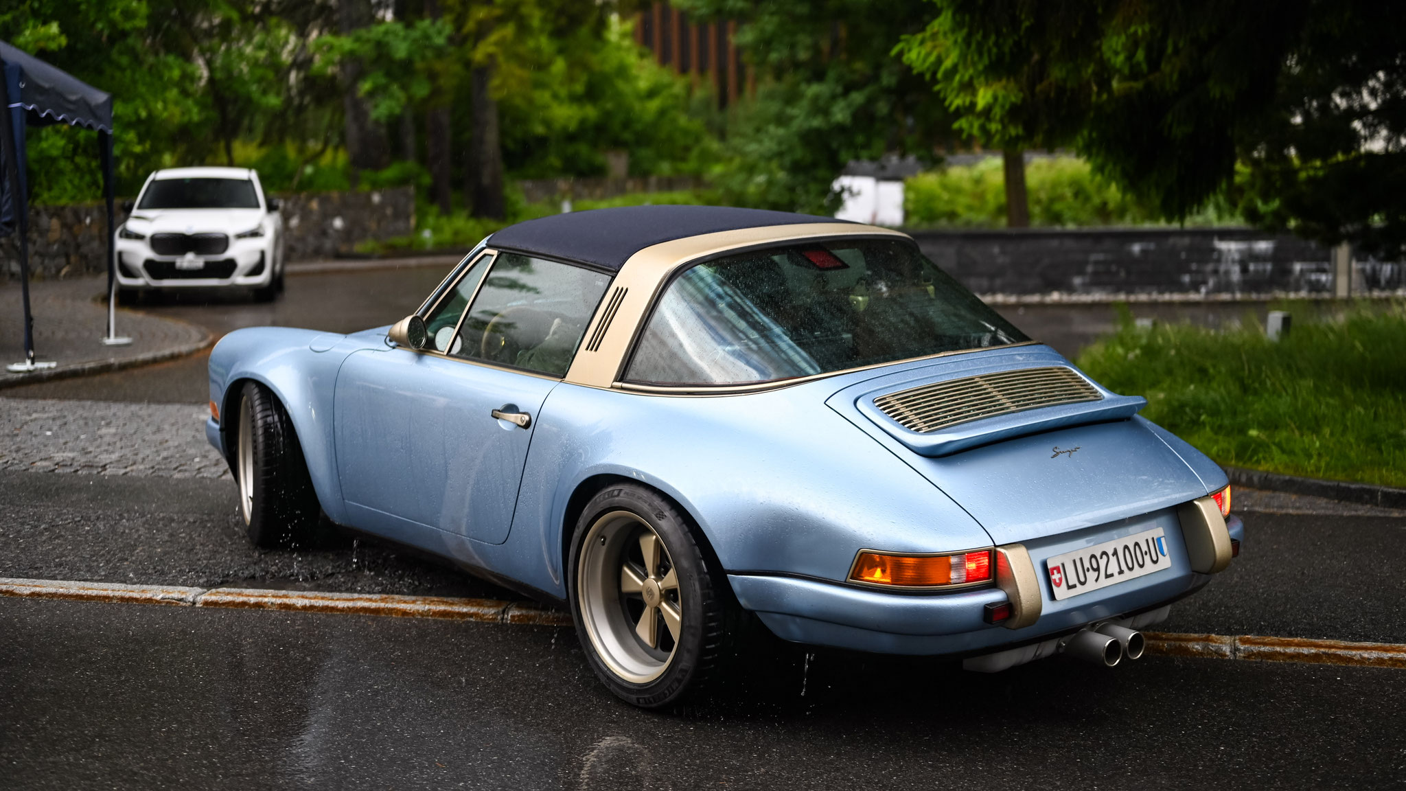 Singer Porsche 911 Targa - LU92100U (CH)