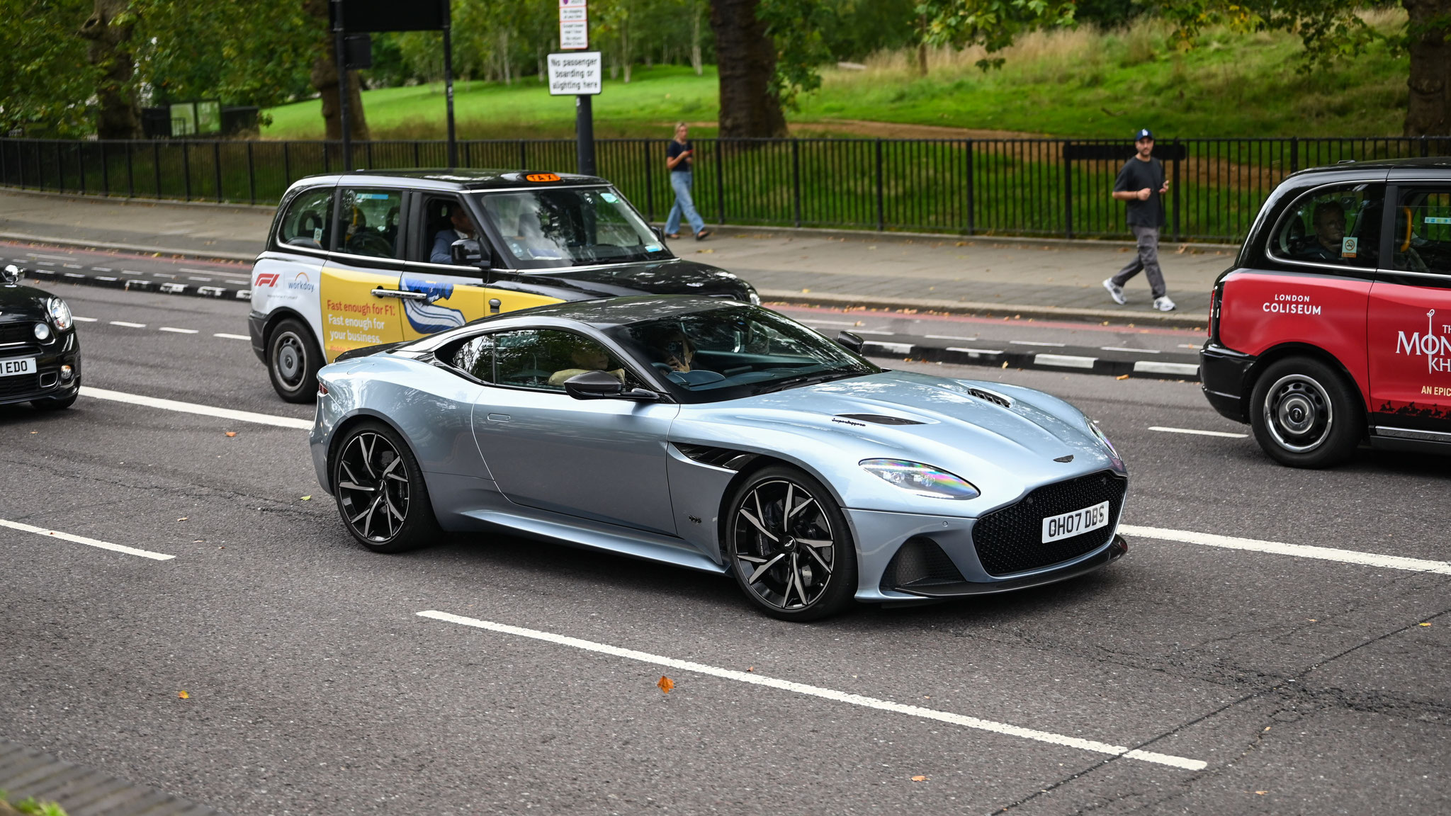 Aston Martin DBS Superleggera - OH07DBS (GB)
