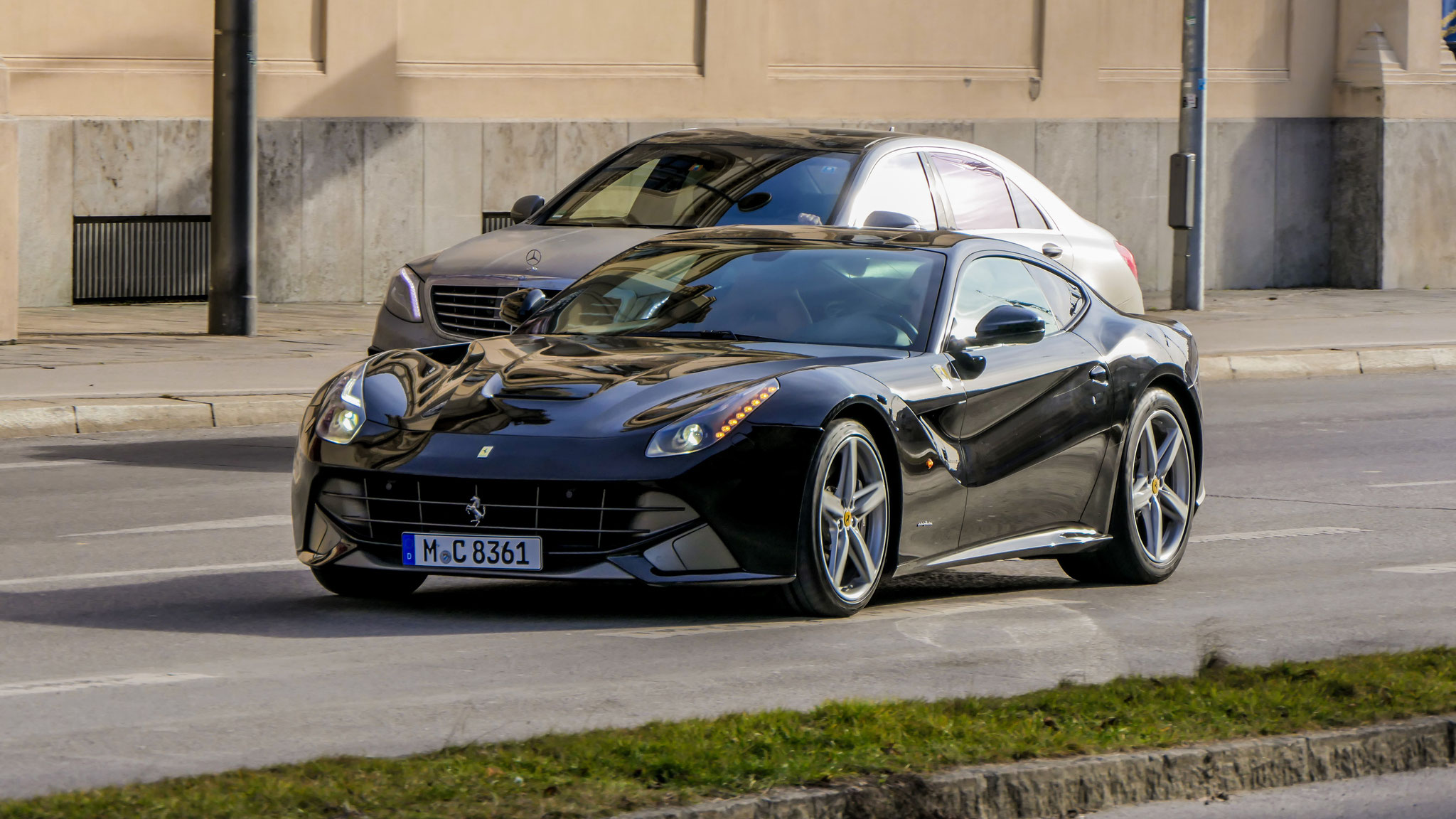 Ferrari F12 Berlinetta - M-C8361
