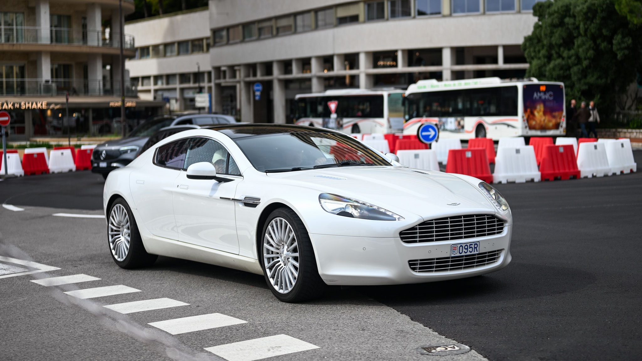 Aston Martin Rapide - 095R (MC)