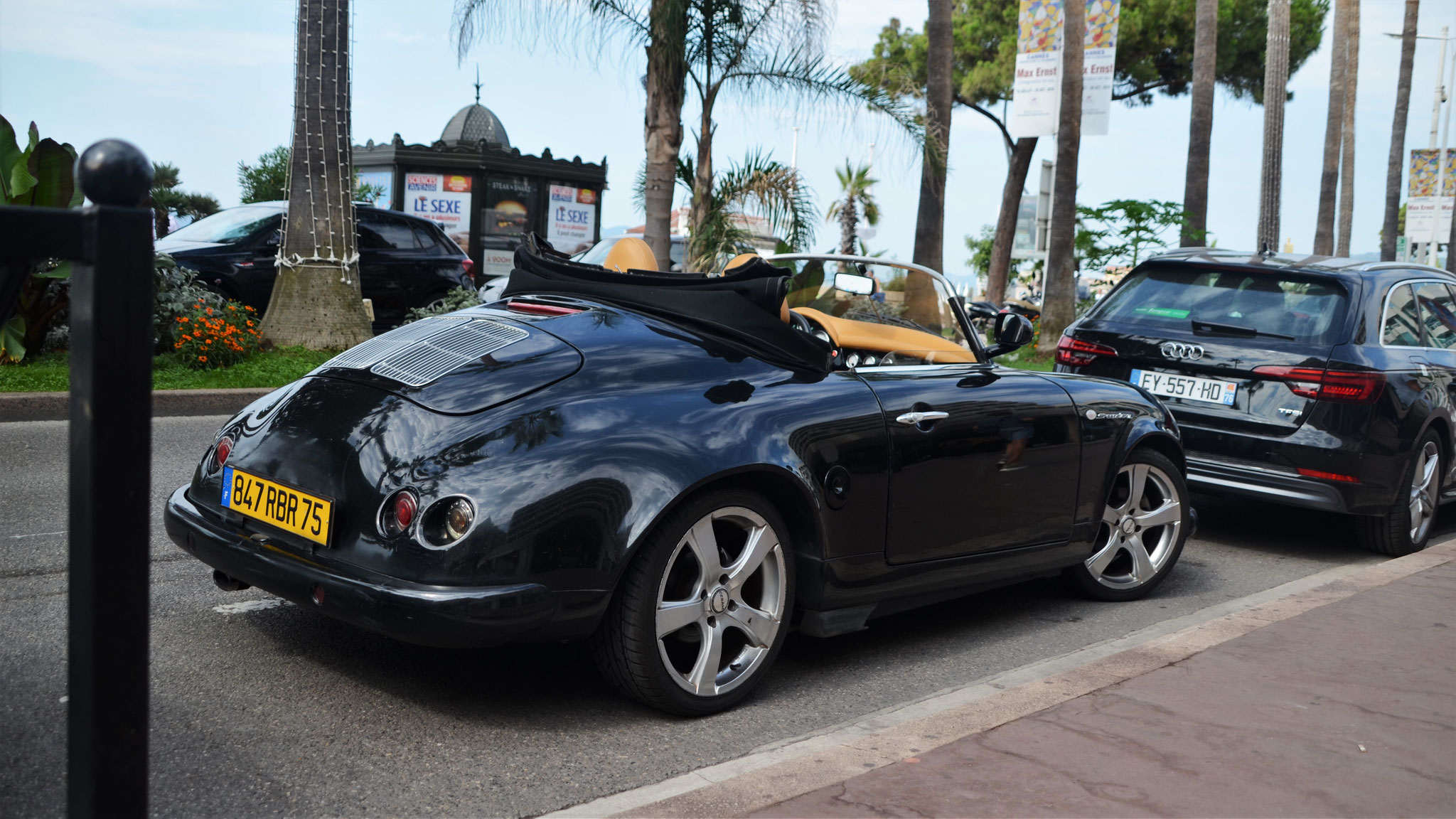 Porsche 356 Custom - 847RBR75 (FRA)