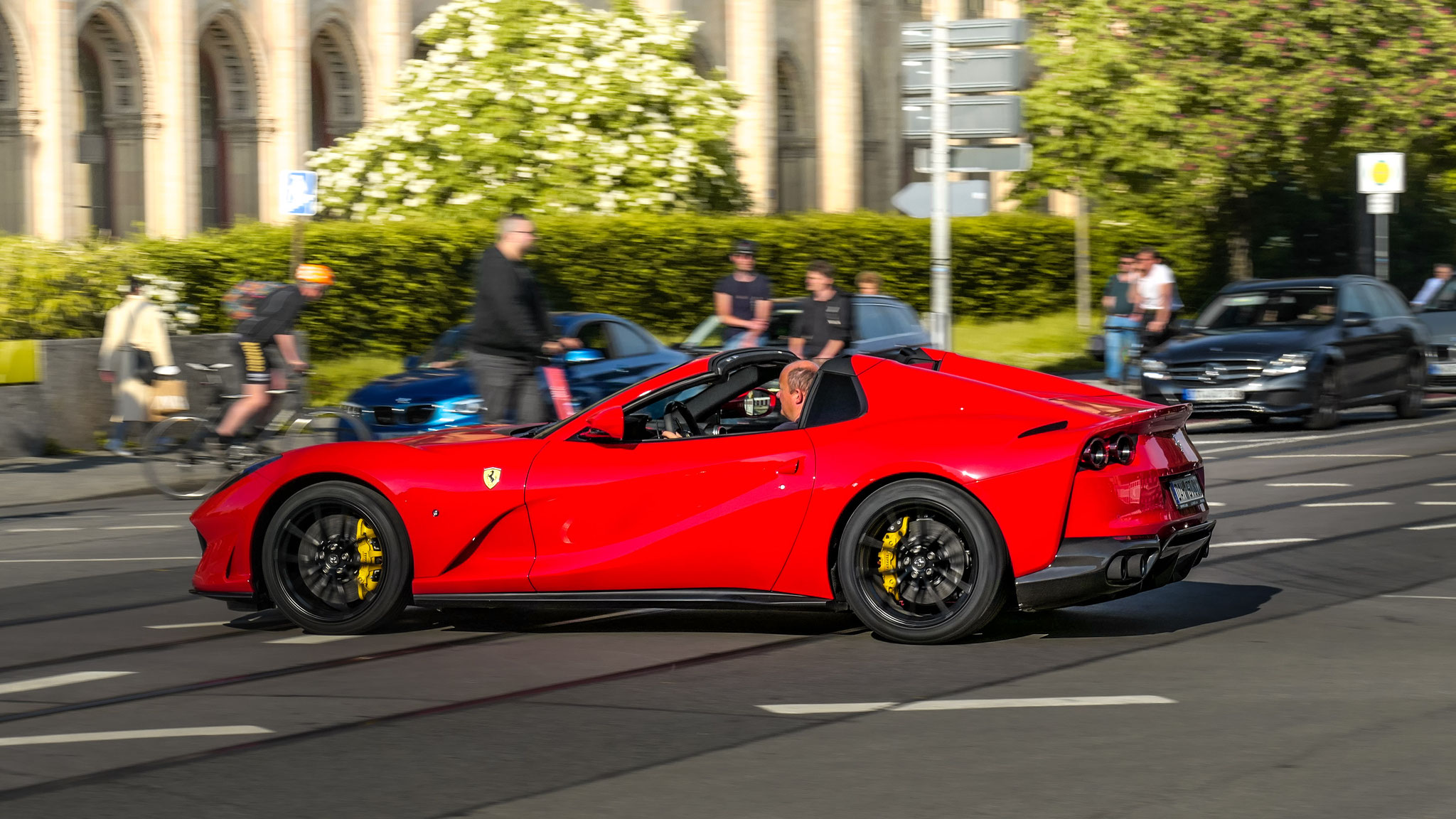 Ferrari 812 GTS - DAH-GT812