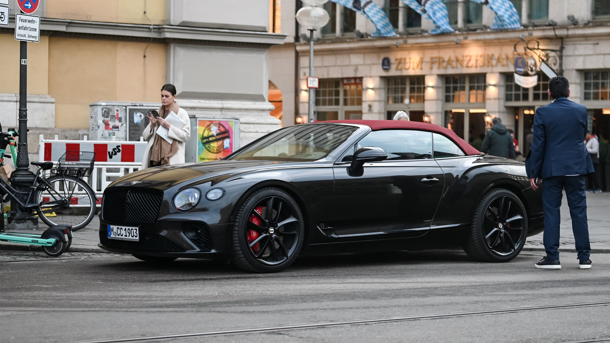 Bentley Continental GTC - M-CC1903