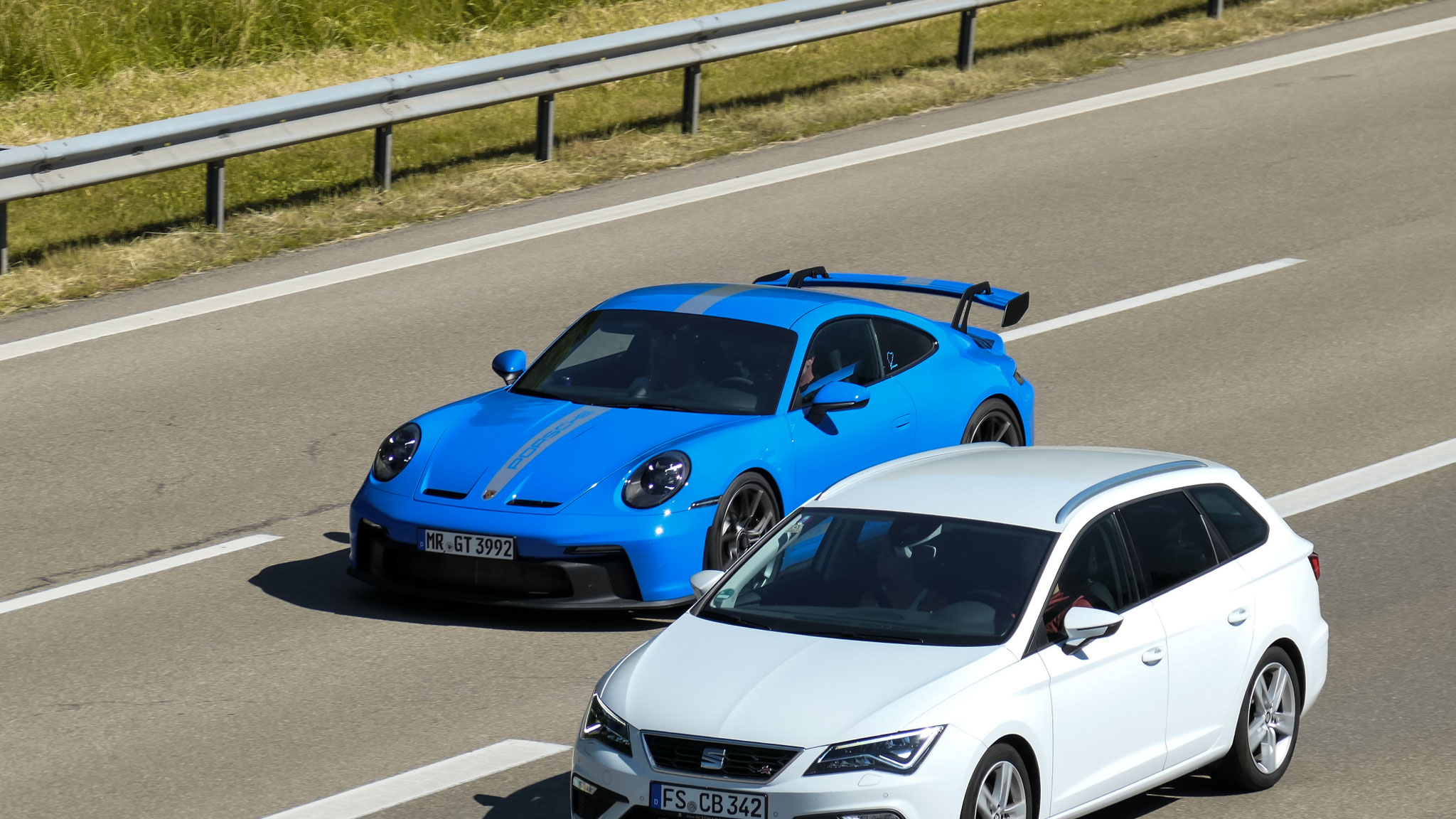 Porsche 992 GT3 - MR-GT3992