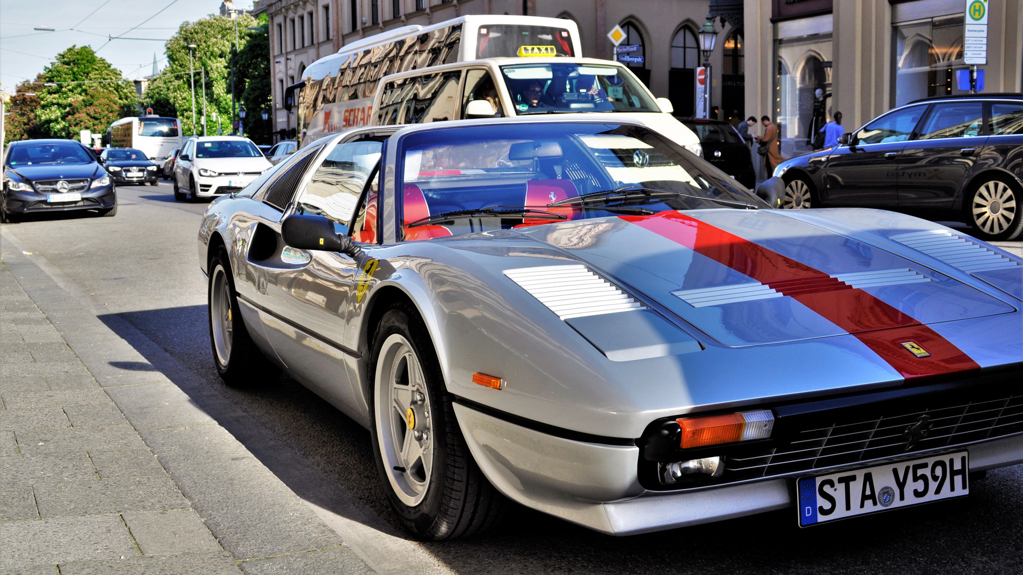 Ferrari 308 GTS Quattrovalvole - STA-Y59H