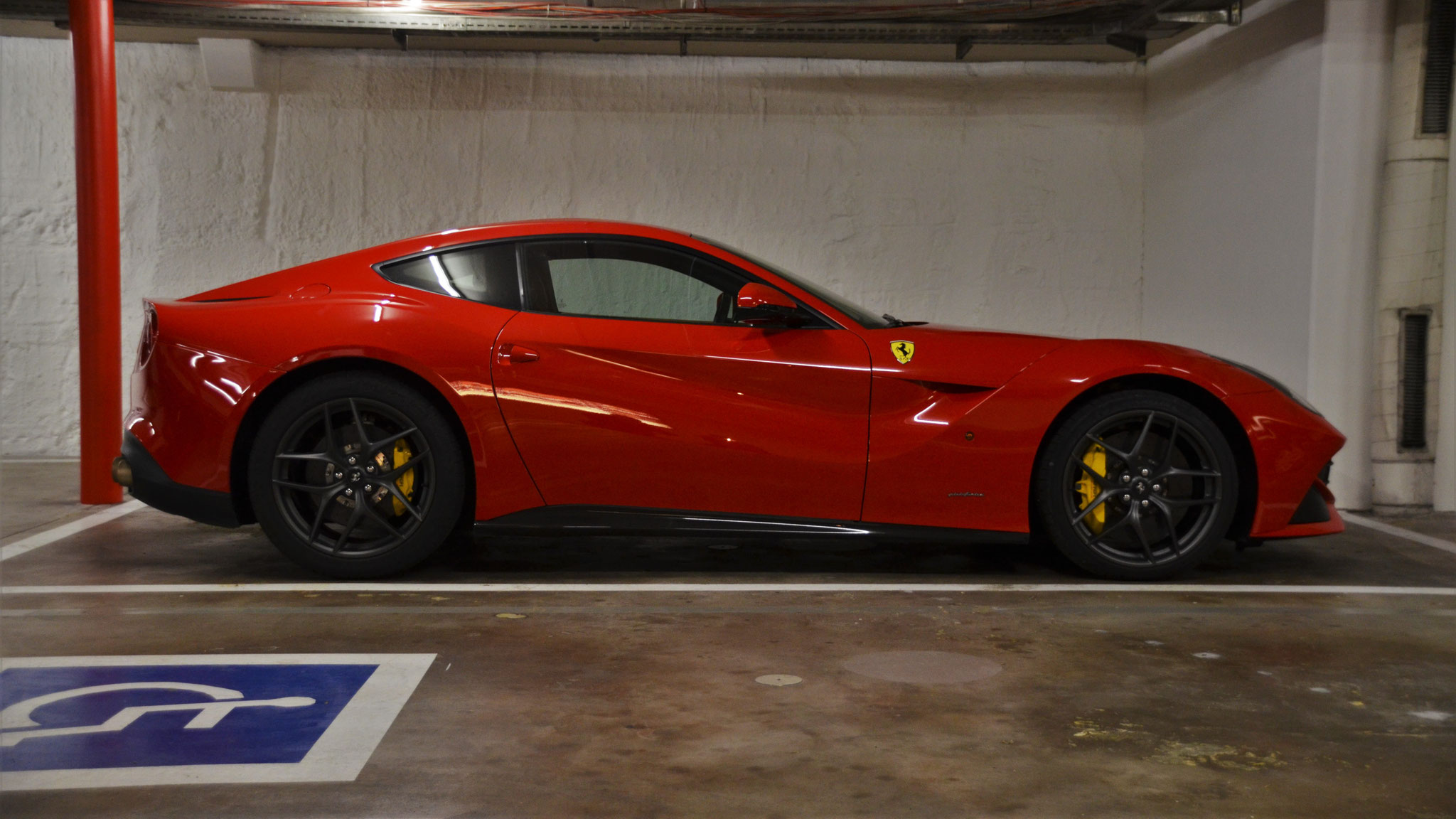 Ferrari F12 Berlinetta - VD480616 (CH)