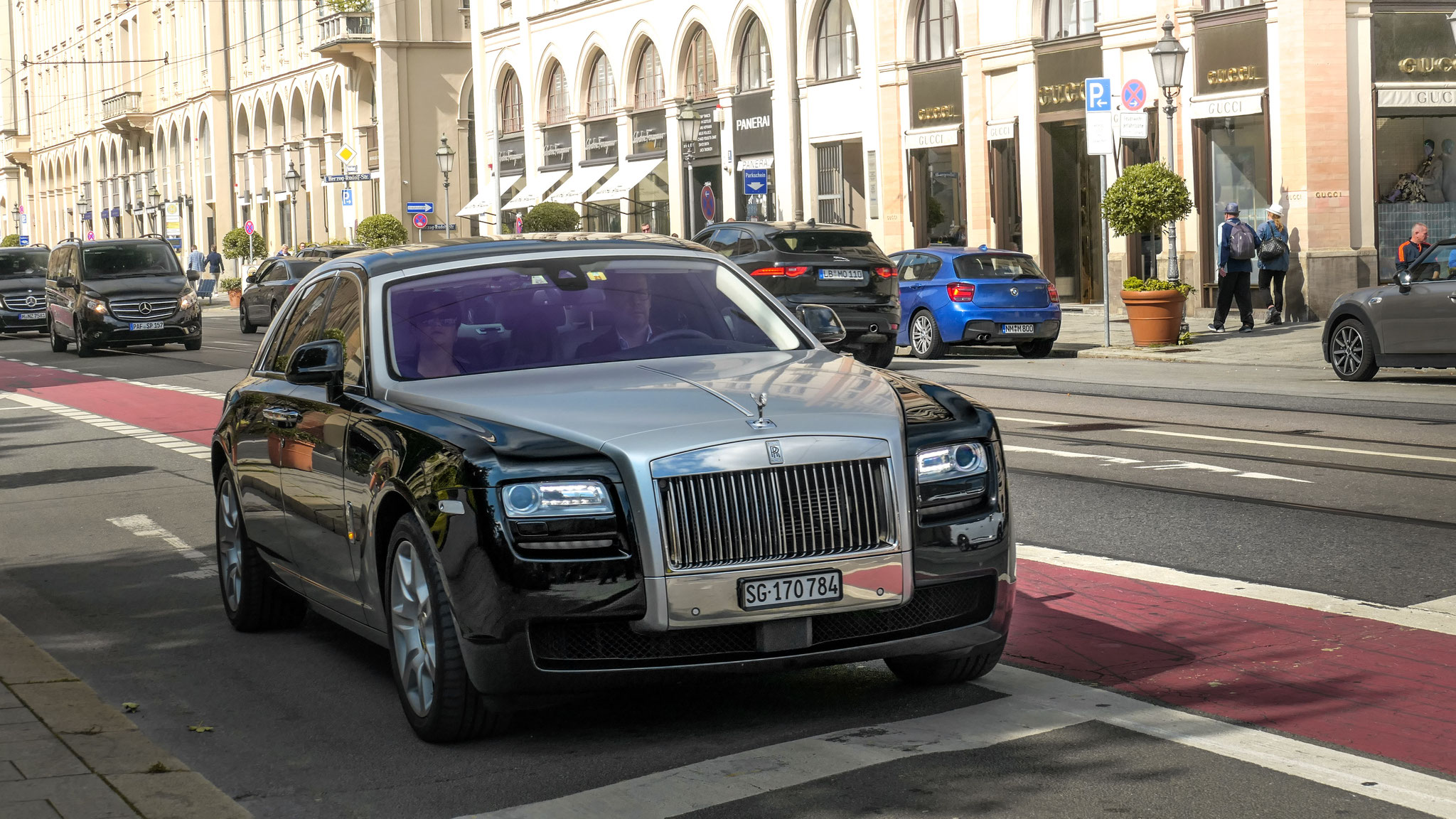 Rolls Royce Ghost - SG170784 (CH)