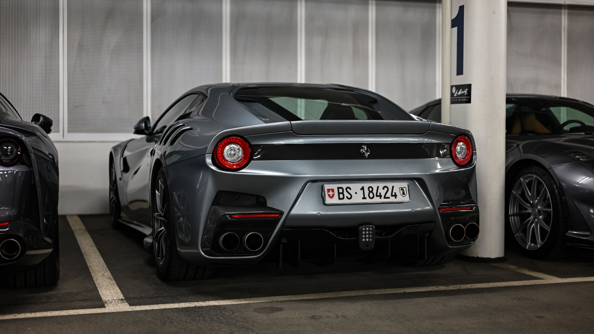 Ferrari F12 TDF - BS18424 (CH)