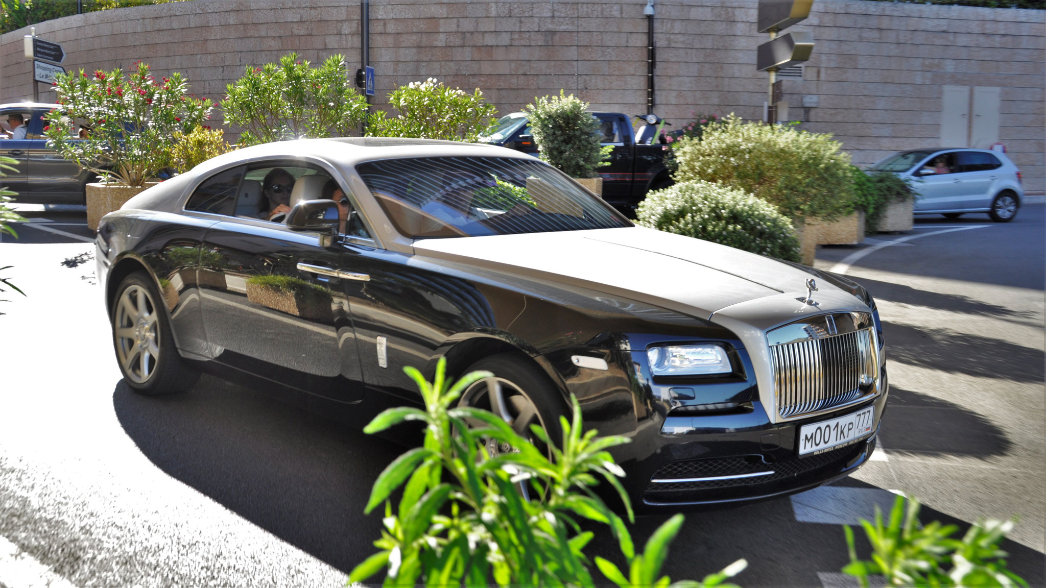 Rolls Royce Wraith - M001KP-777 (RUS)
