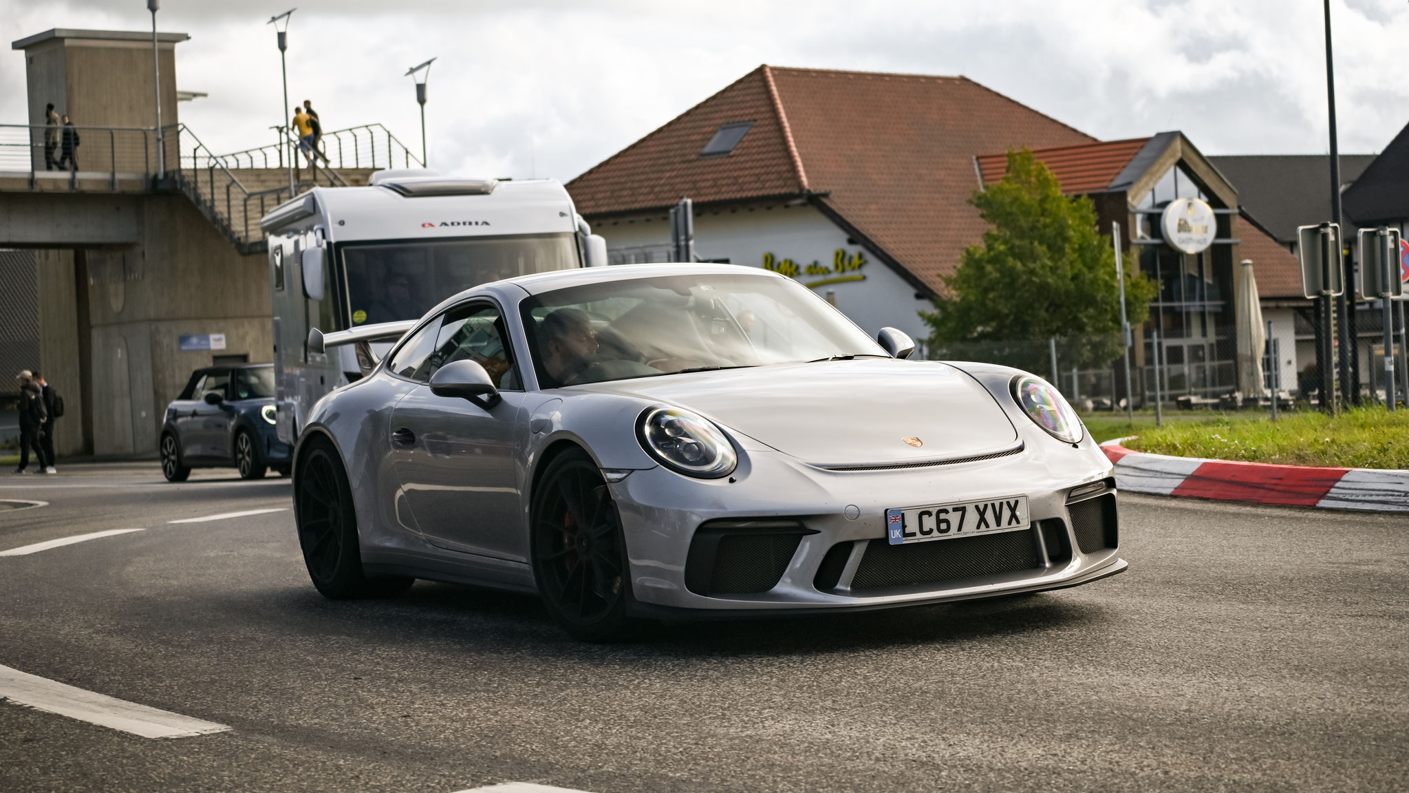 Porsche 991 GT3 - LC67XVX (GB)