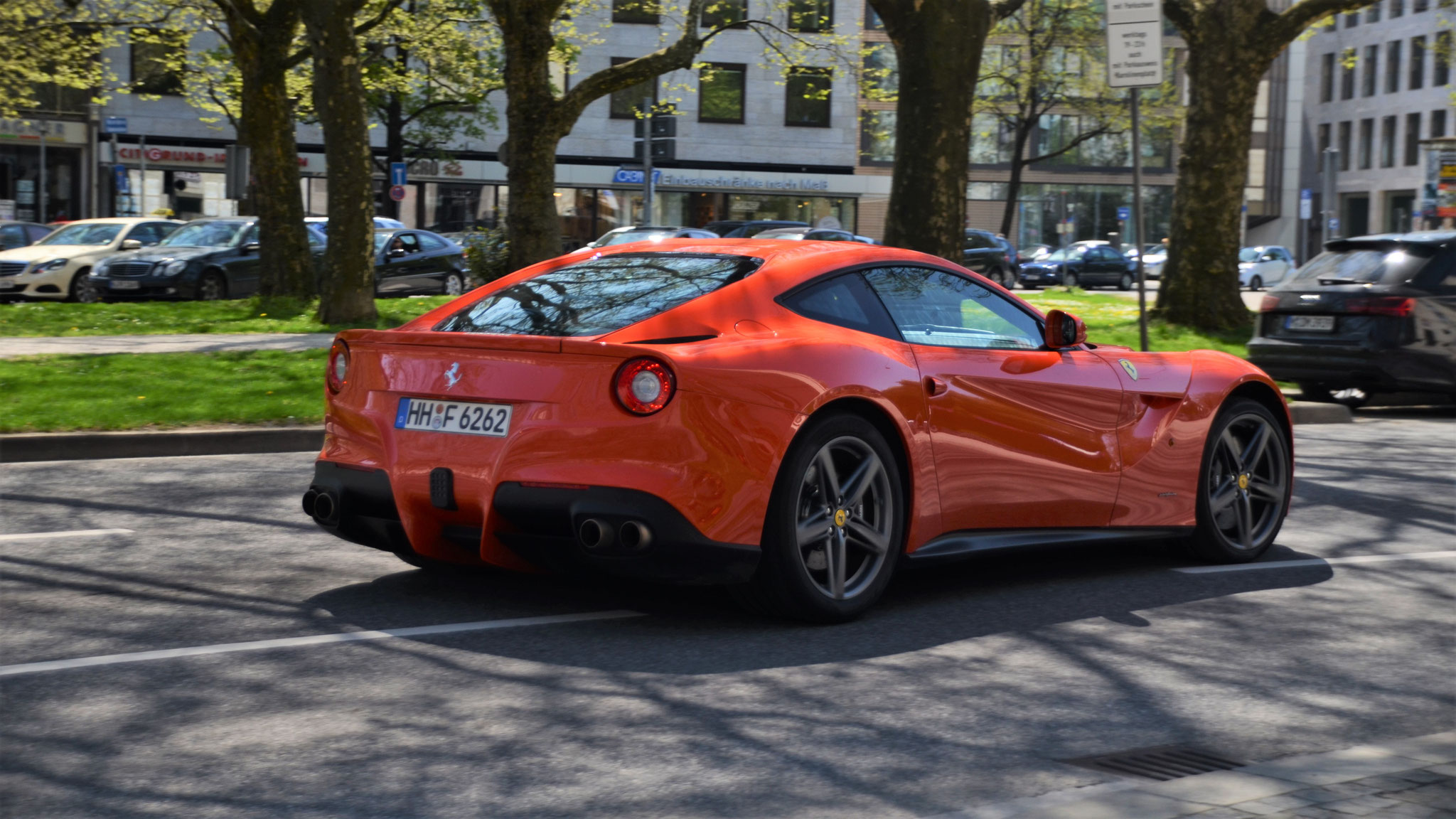 Ferrari F12 Berlinetta - HH-F6262
