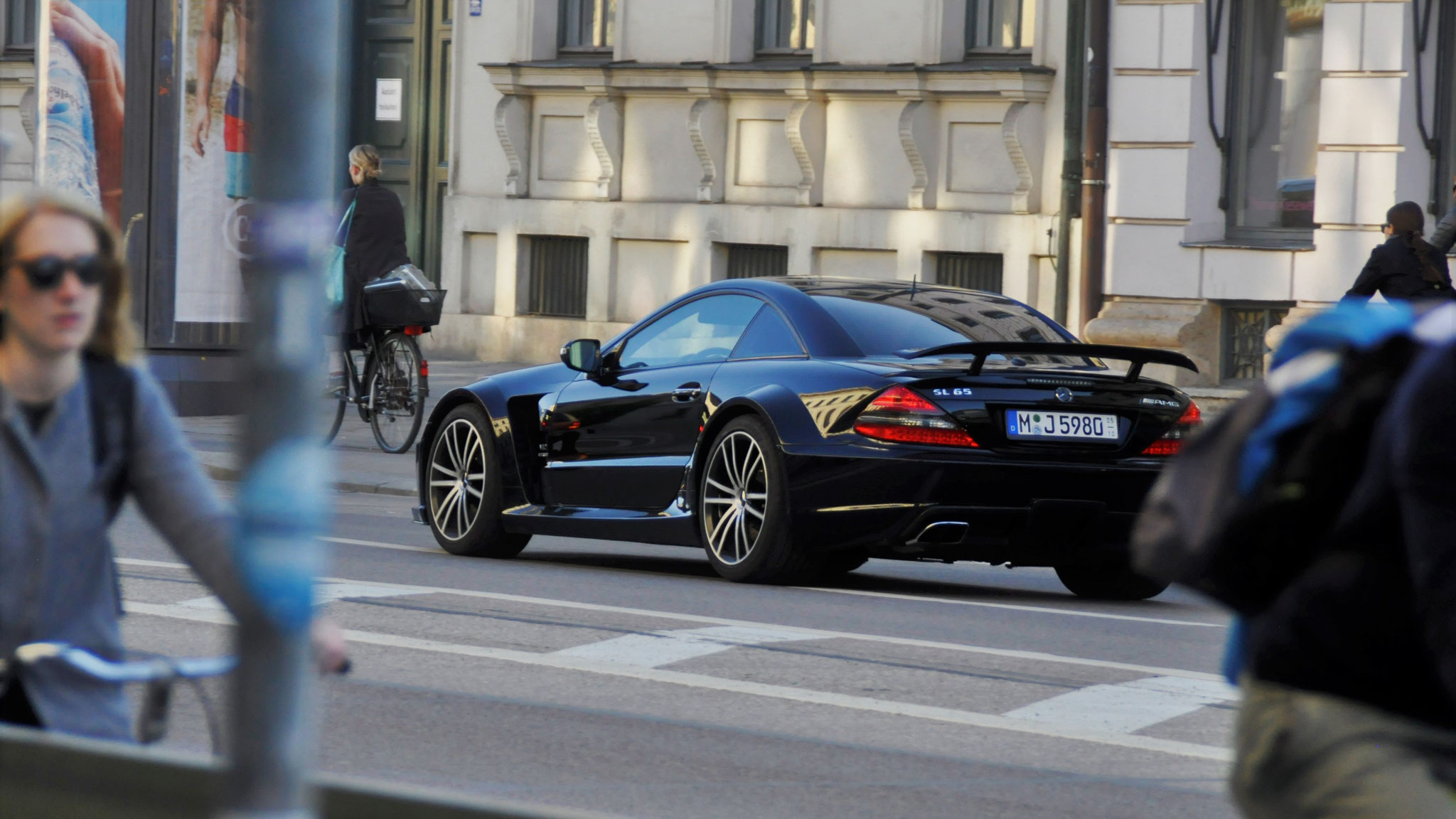 Mercedes-AMG SL65 Black Series - M-J5980
