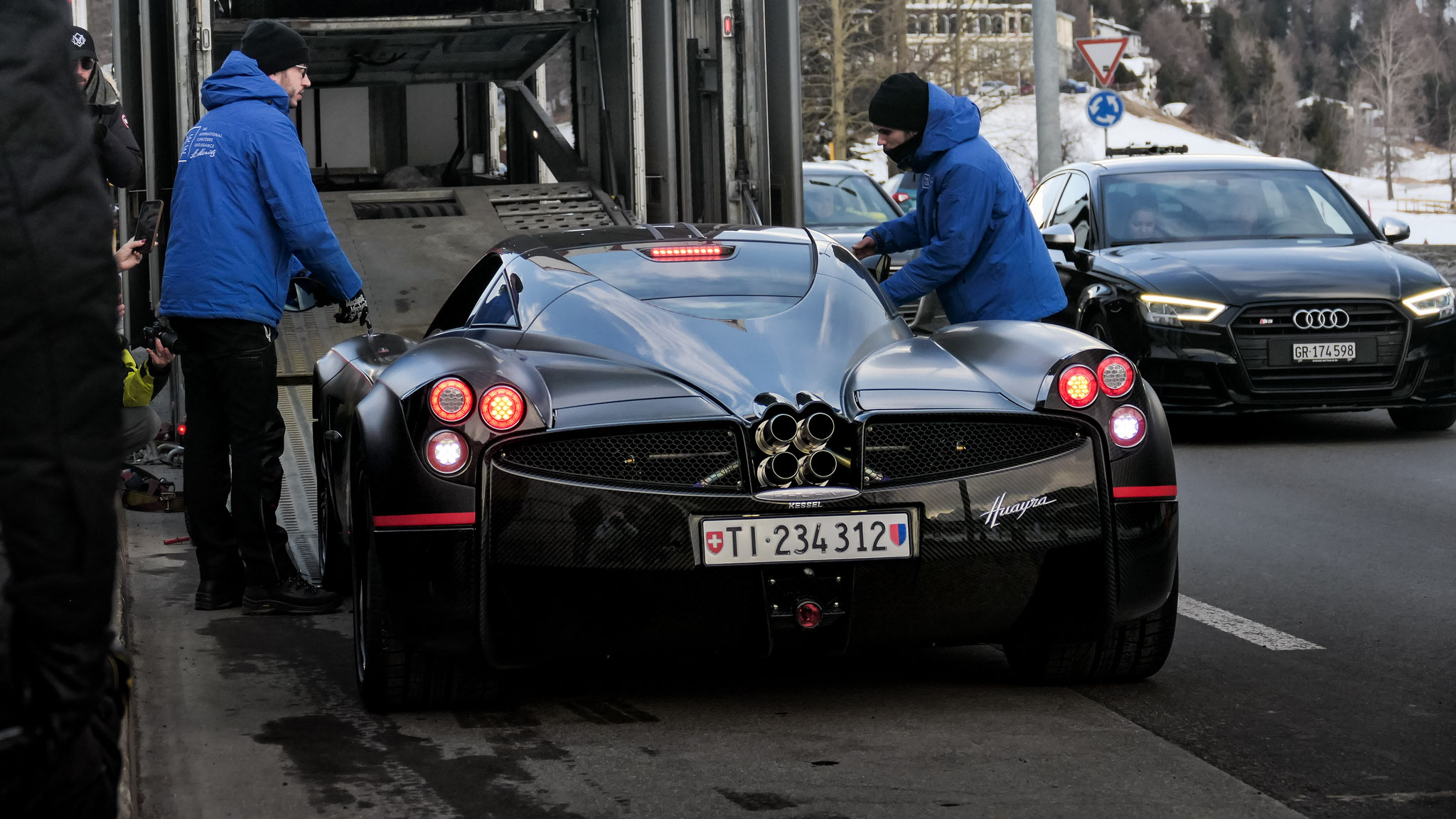 Pagani Huayra - TI234312 (CH)