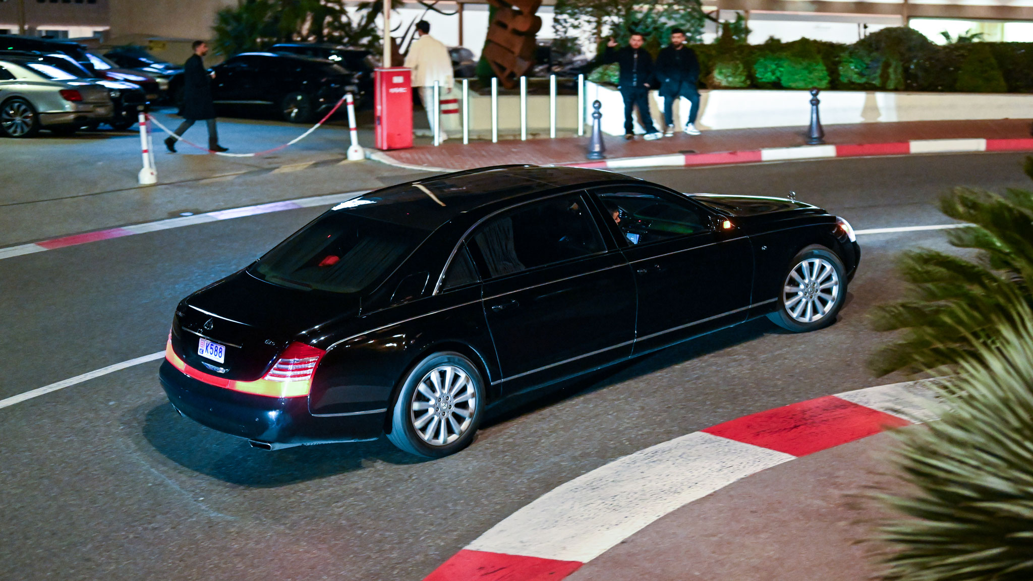 Maybach 62S - K588 (MC)
