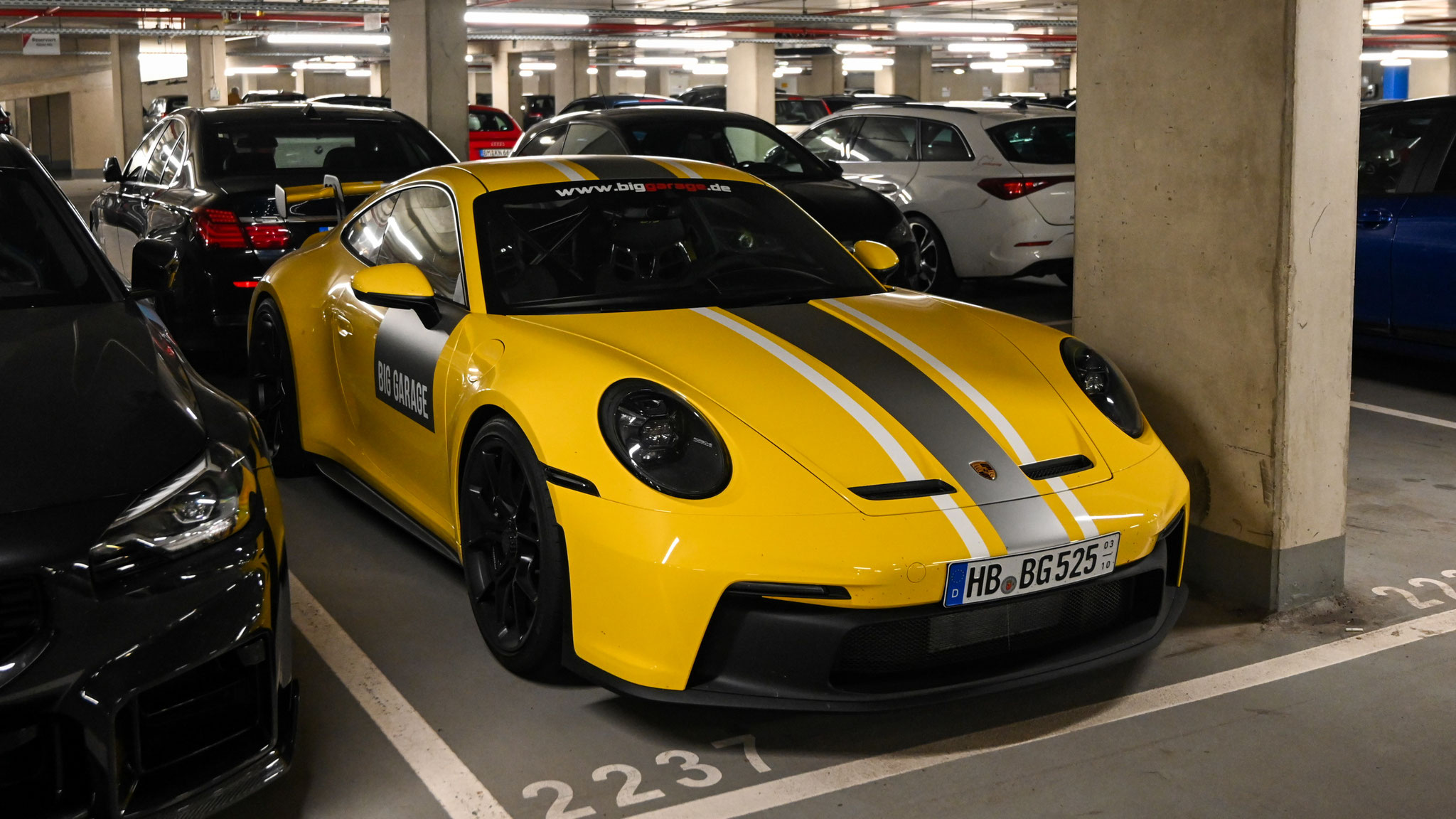 Porsche 992 GT3 - HB-BG525