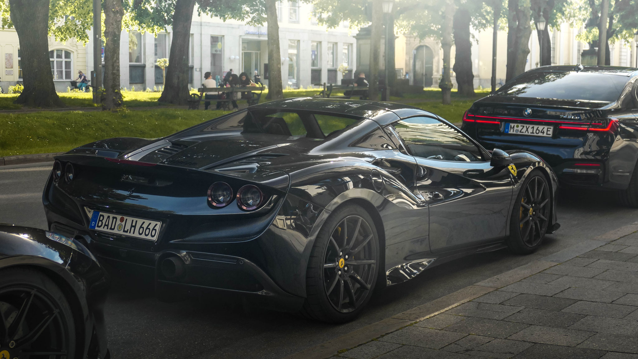 Ferrari F8 Spider - BAD-LH666