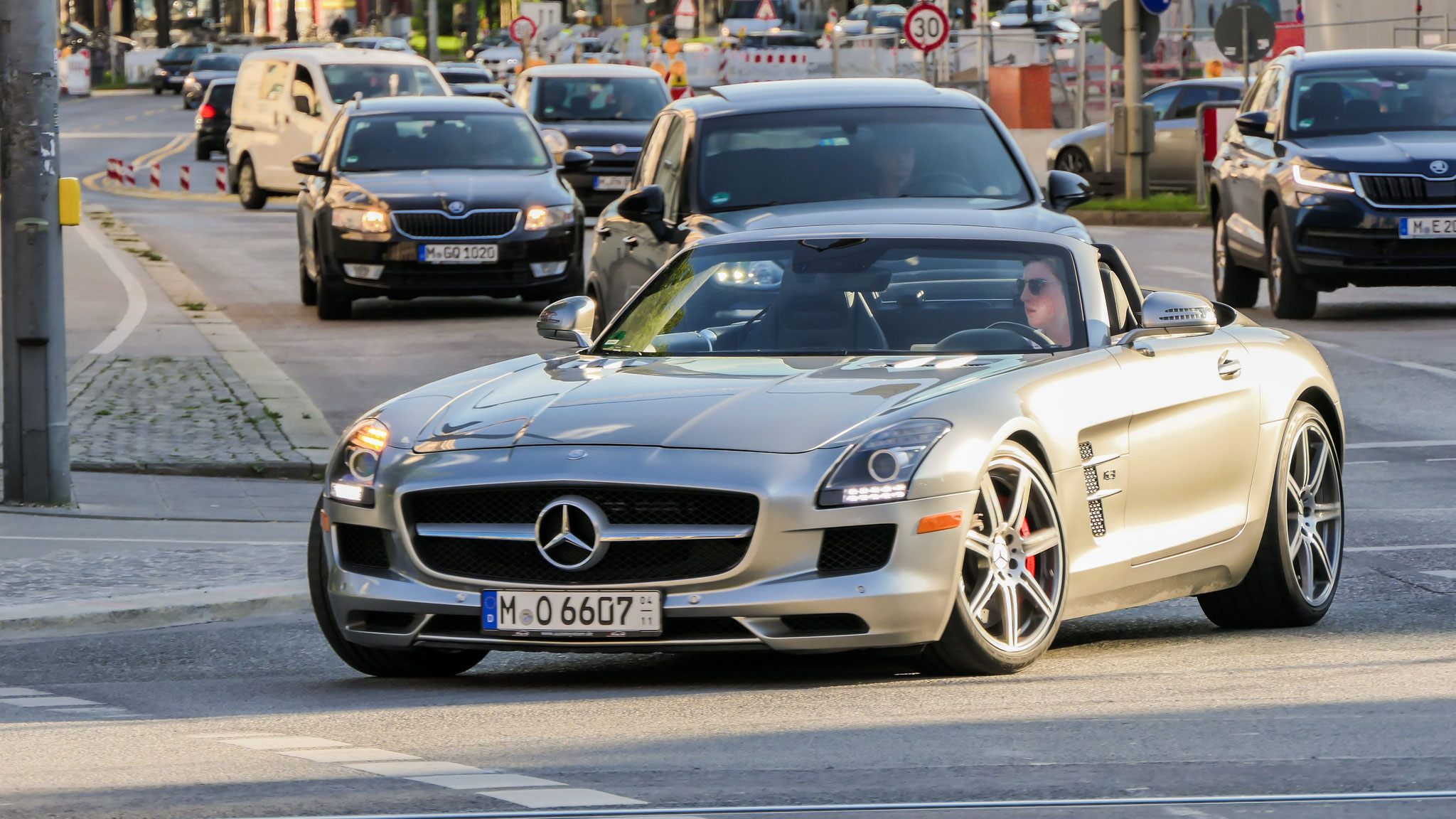 AMG SLS - M-O6607
