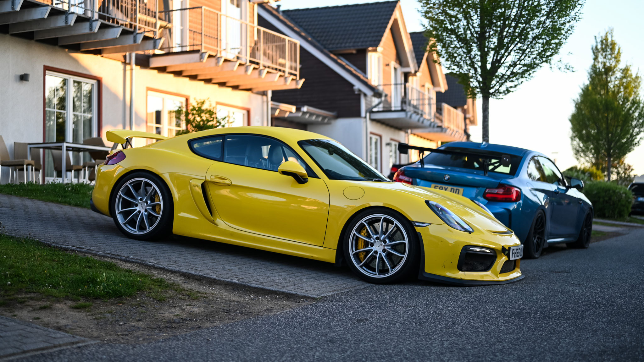 Porsche Cayman GT4 - FH65OLI (GB)