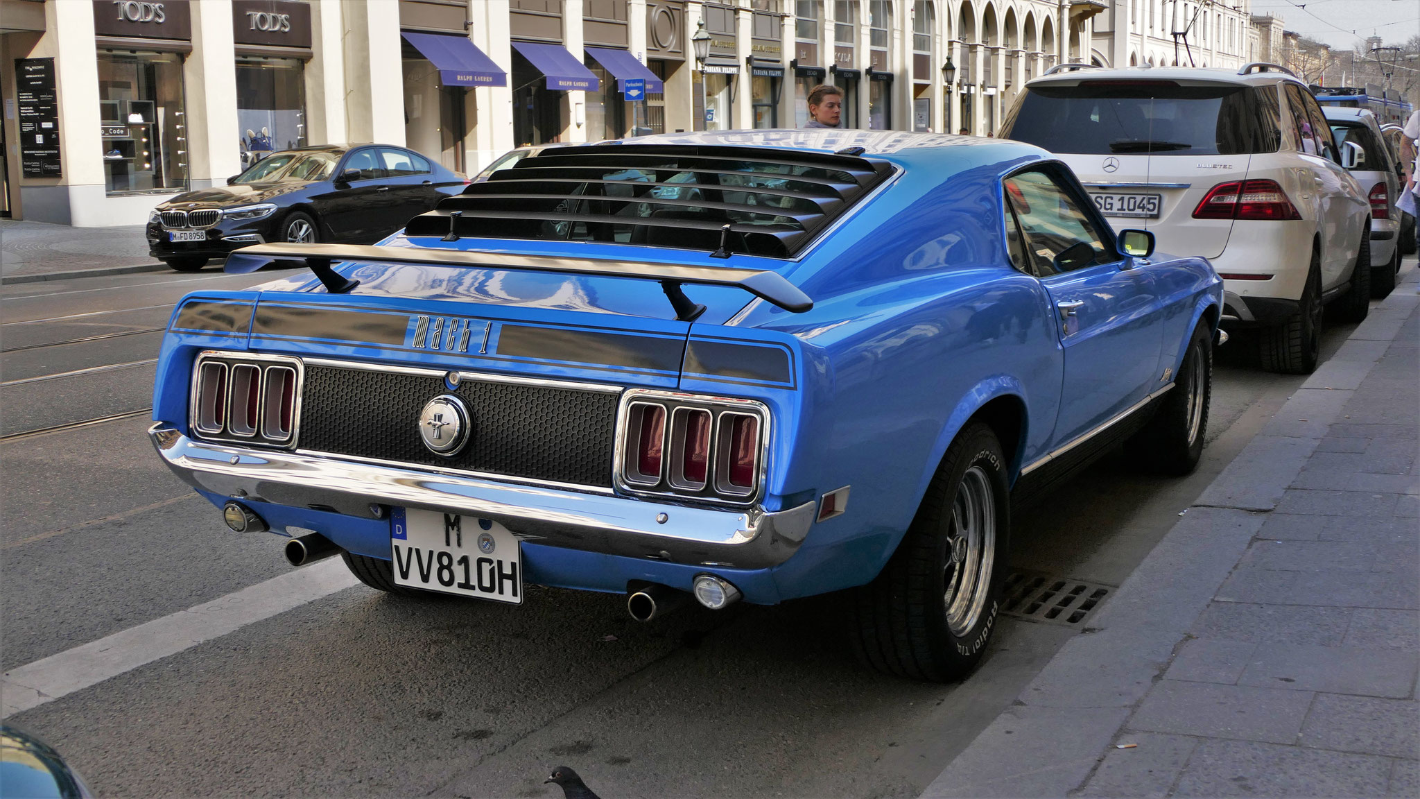 Mustang Mach 1 - M-VV810H
