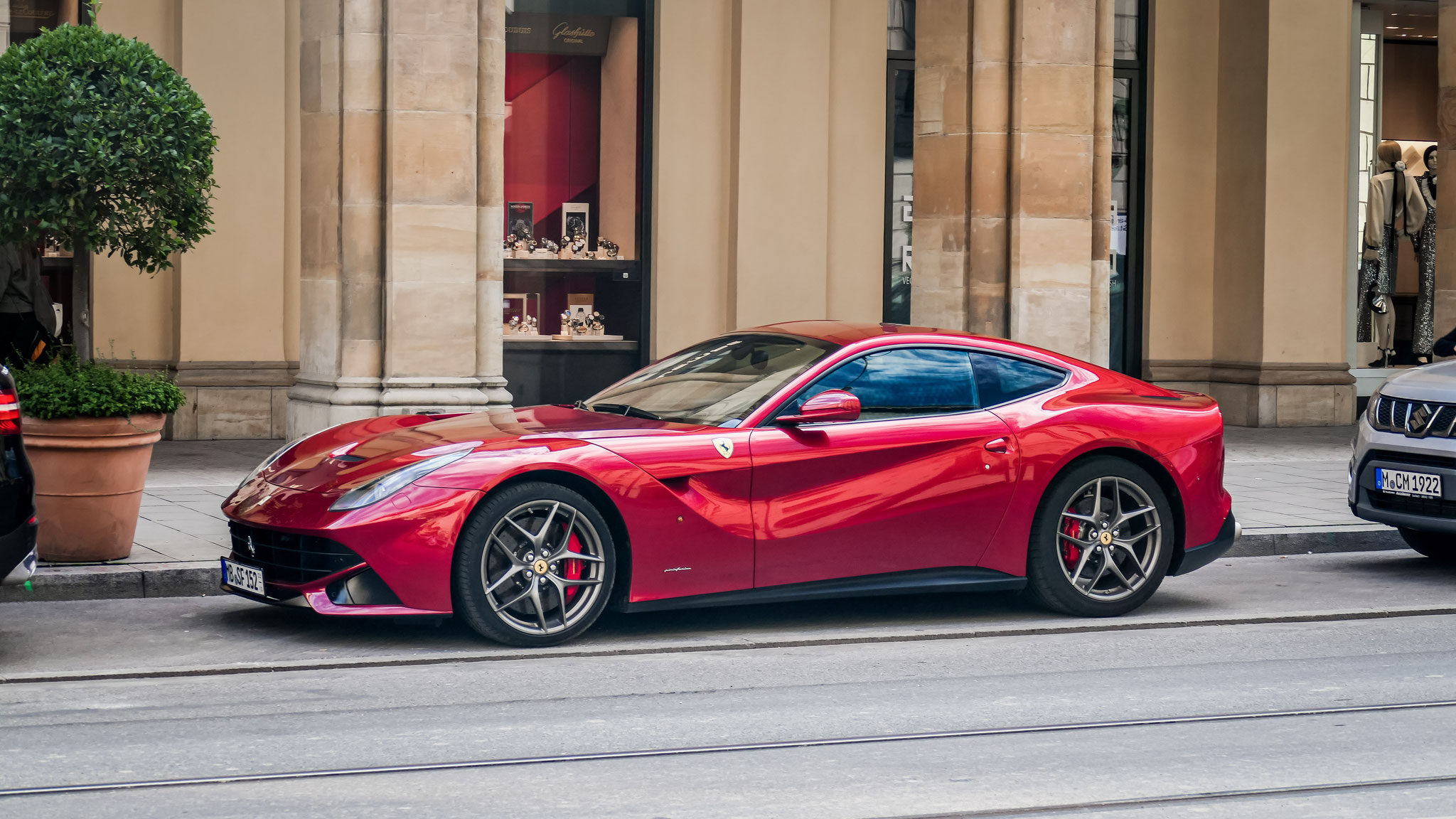 Ferrari F12 Berlinetta - MB-SF152