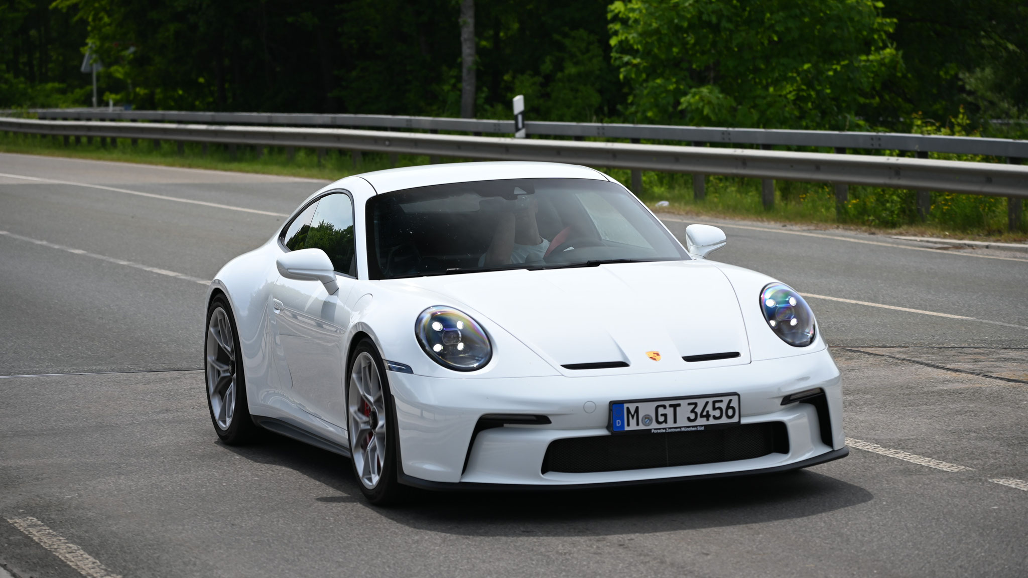 Porsche 992 GT3 Touring - M-GT3456