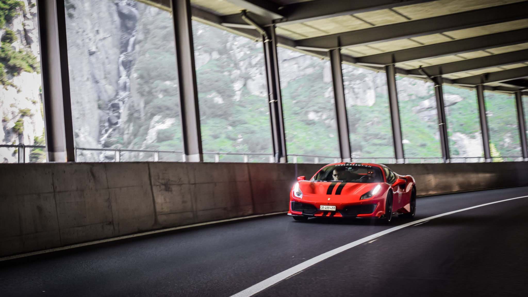 Ferrari 488 Pista - GR488488 (CH)