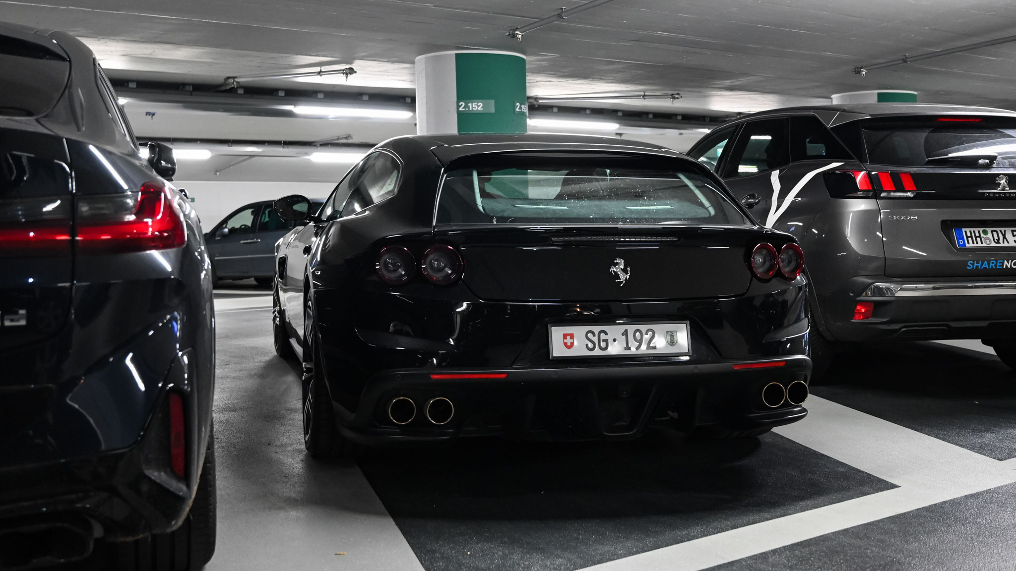 Ferrari GTC4 Lusso - SG192 (CH)