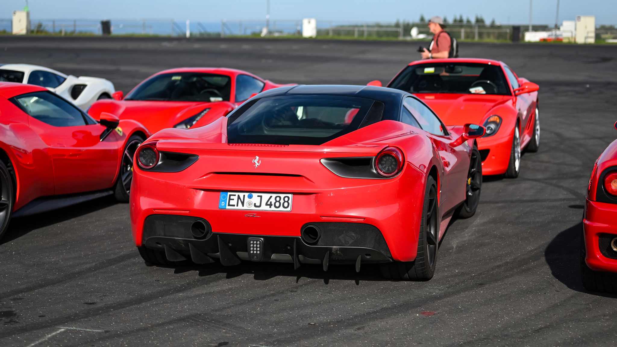 Ferrari 488 GTB - EN-J488
