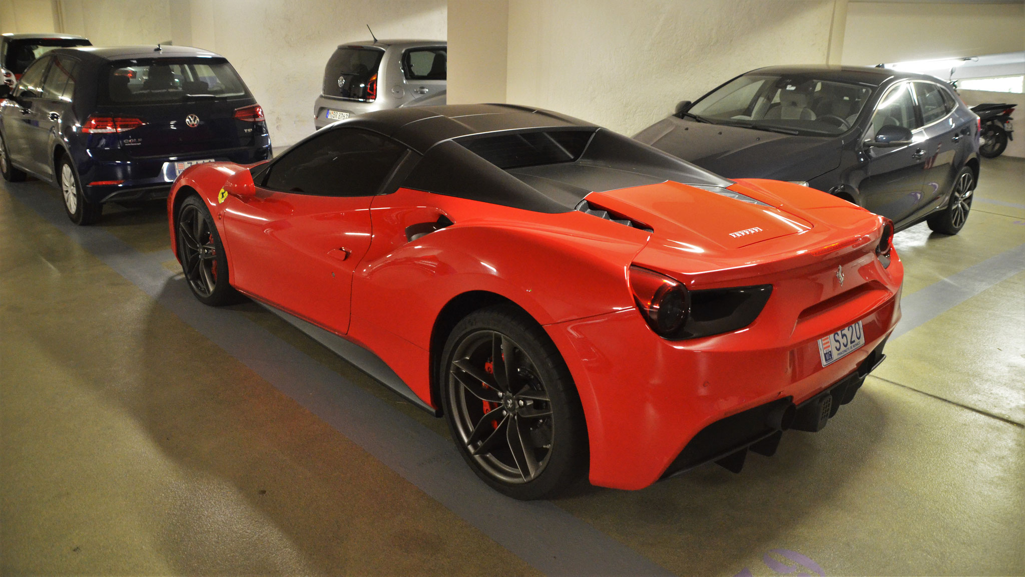Ferrari 488 Spider - S520 (MC)