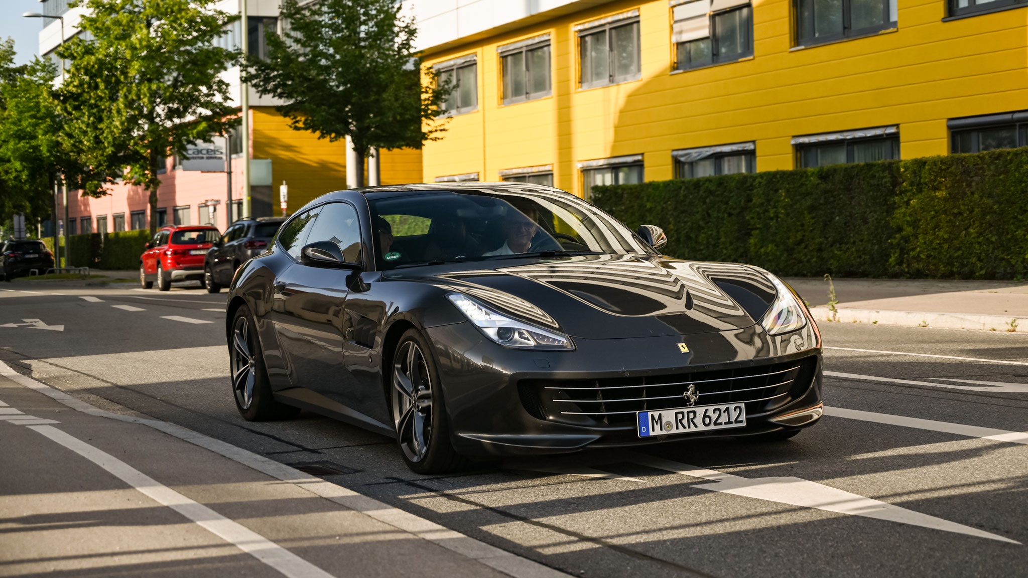 Ferrari GTC4 Lusso - M-RR6212