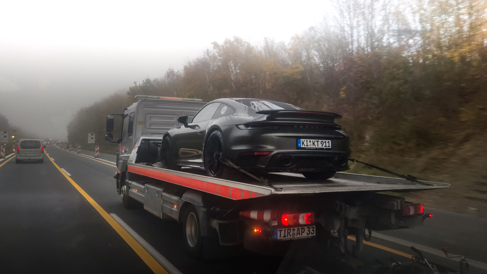 Porsche 992 Turbo S - KI-KT911