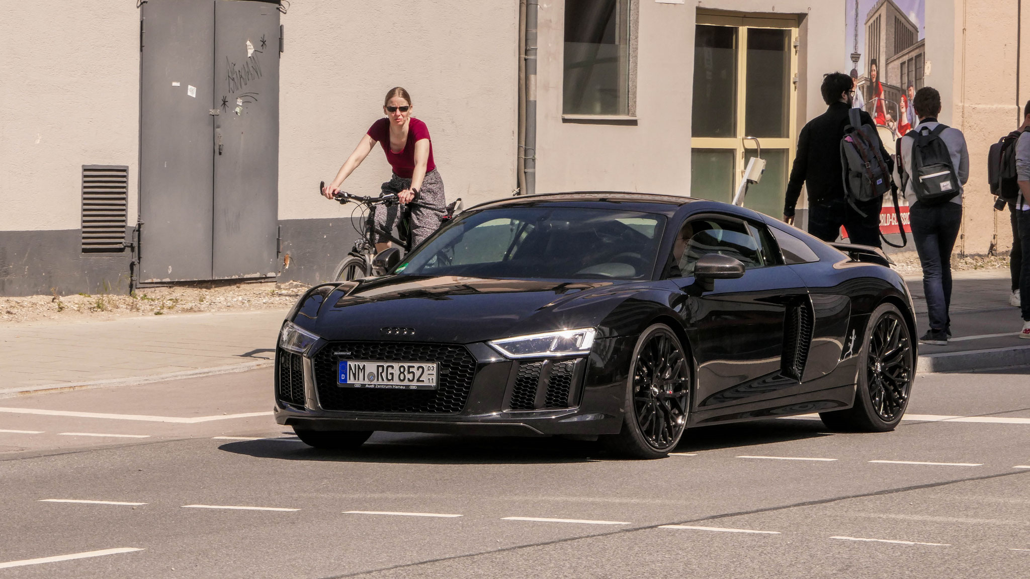 Audi R8 V10 - NM-RG852