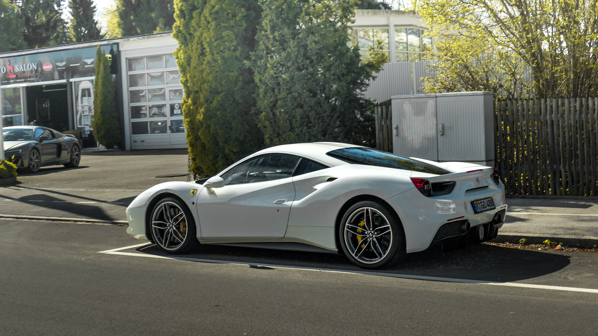 Ferrari 488 GTB - R-GO488