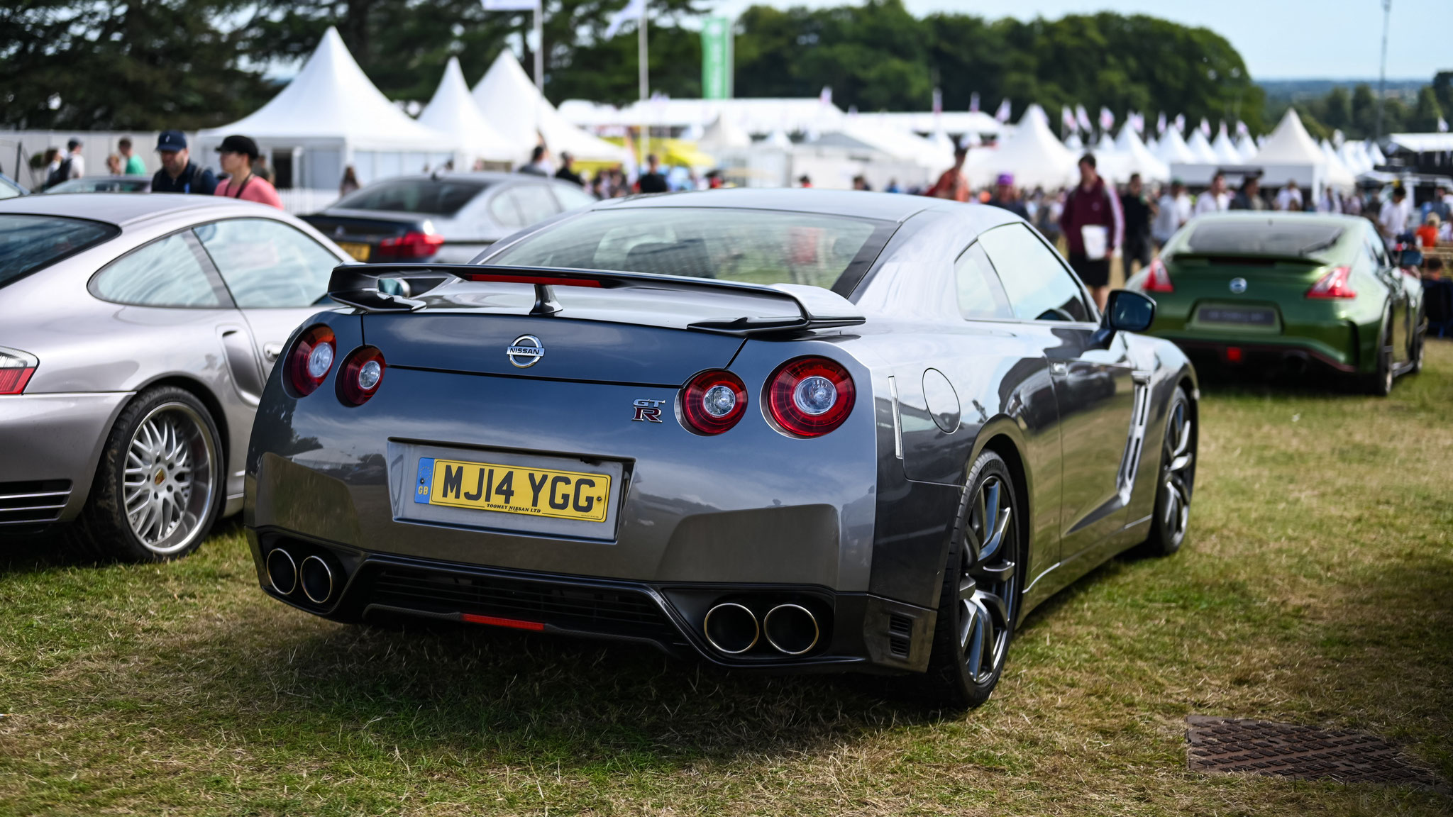 Nissan GTR - MJ14YGG (GB)