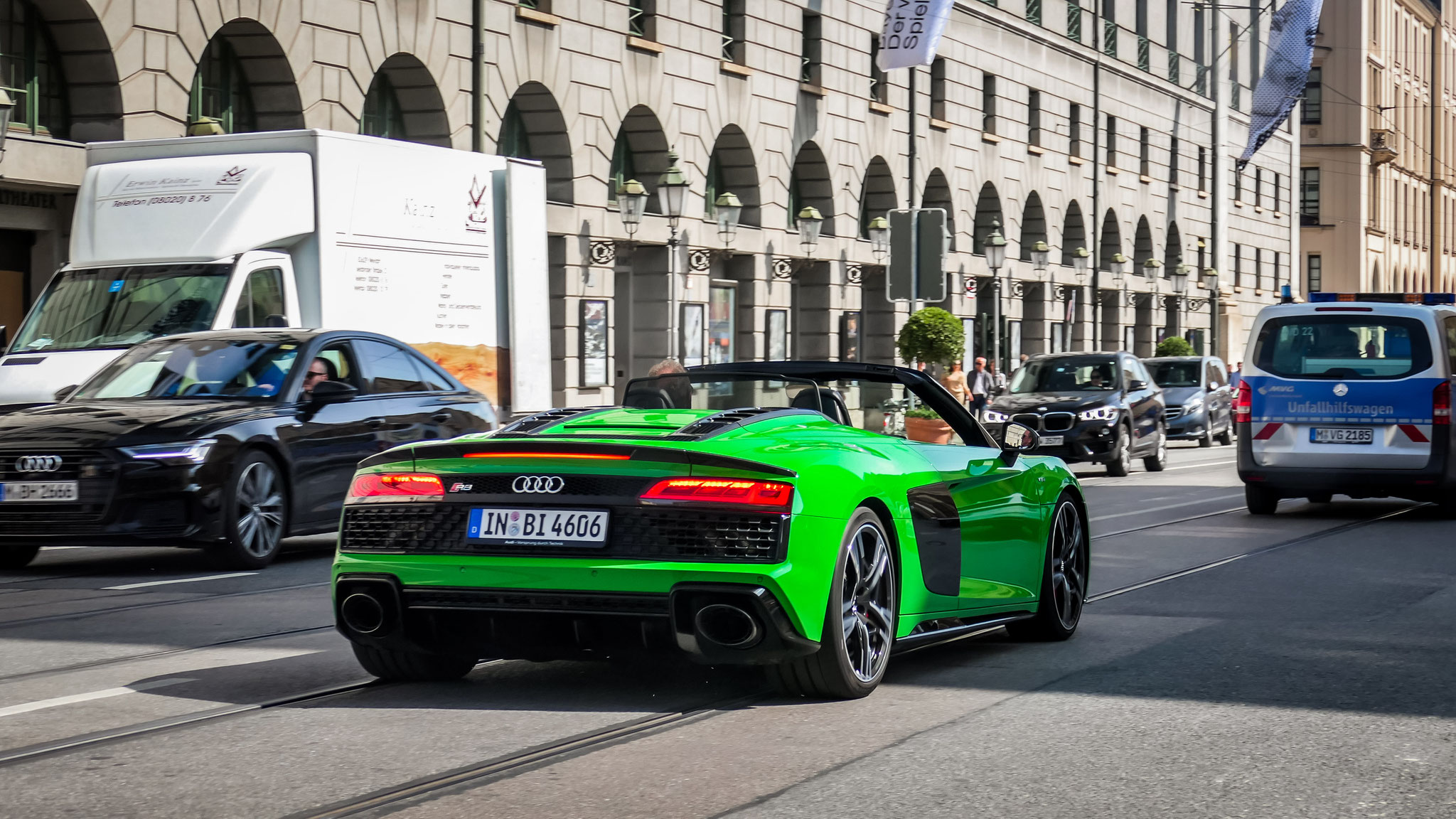 Audi R8 V10 Spyder - IN-BI4606