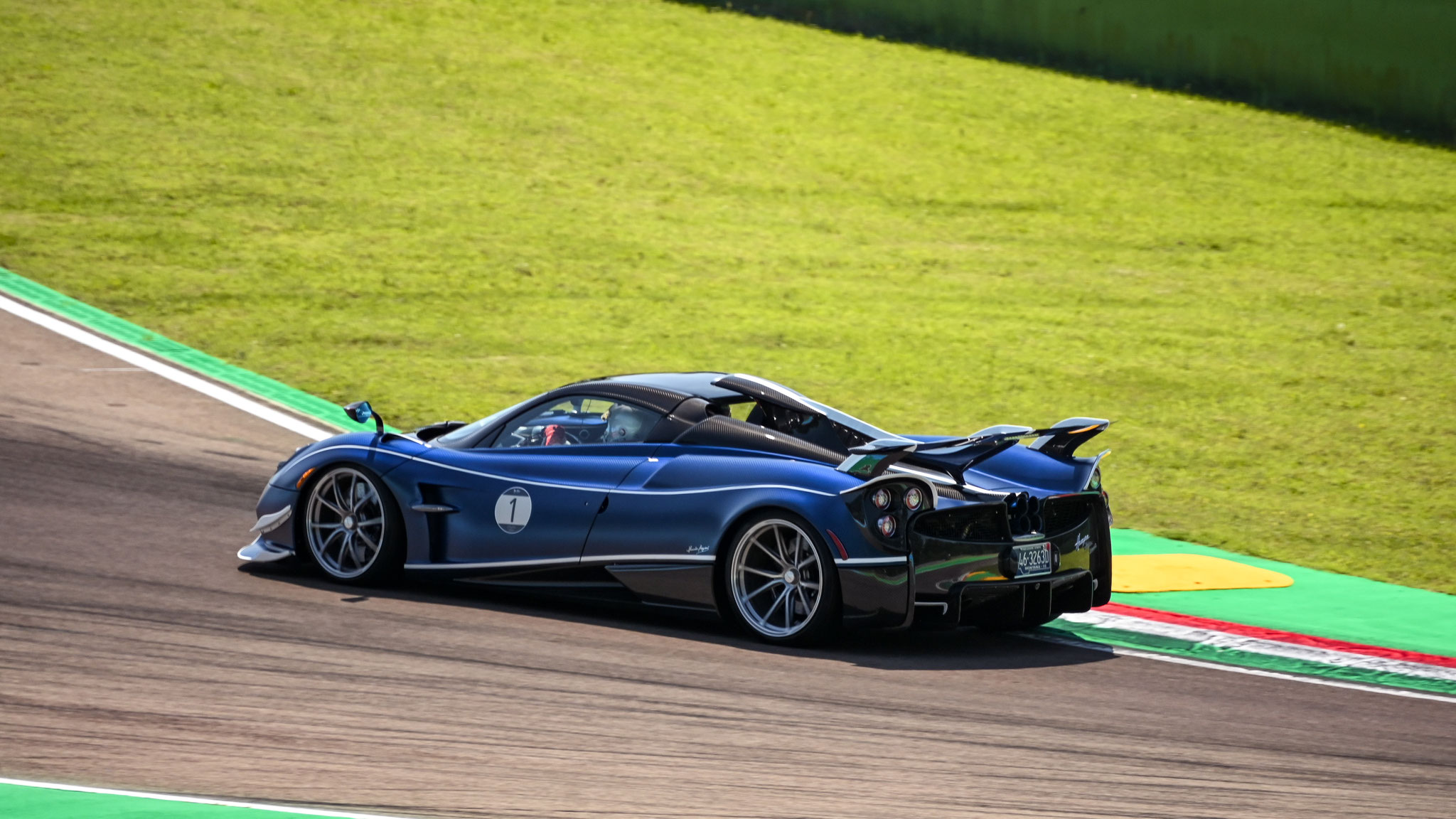Pagani Huayra Roadster Tempesta - 463263D (USA)