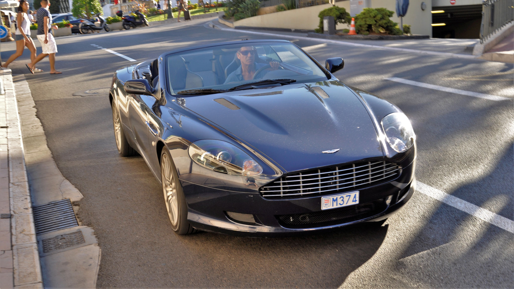 Aston Martin DB9 Volante - M374 (MC)