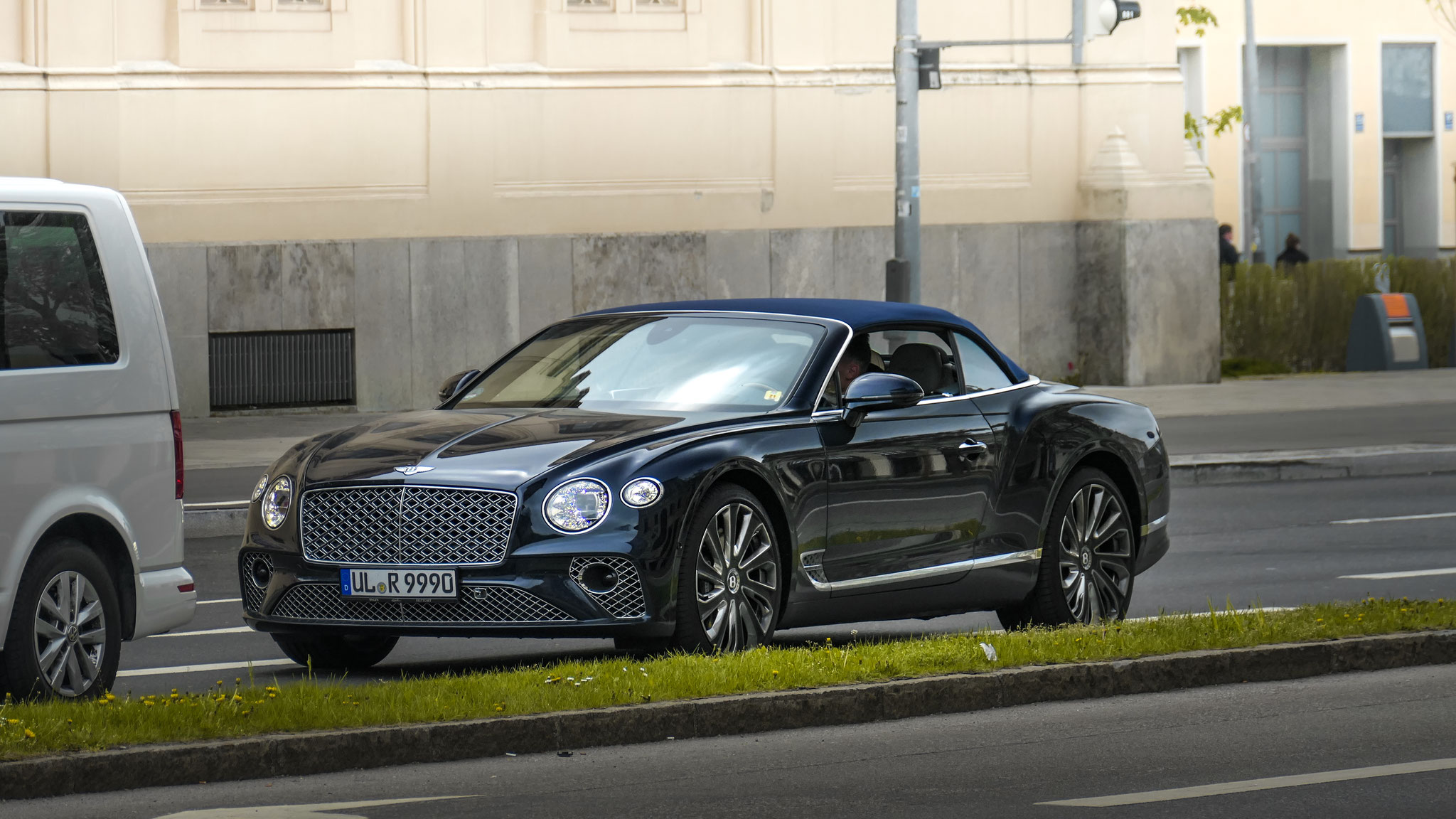 Bentley Continental GTC - UL-R9990