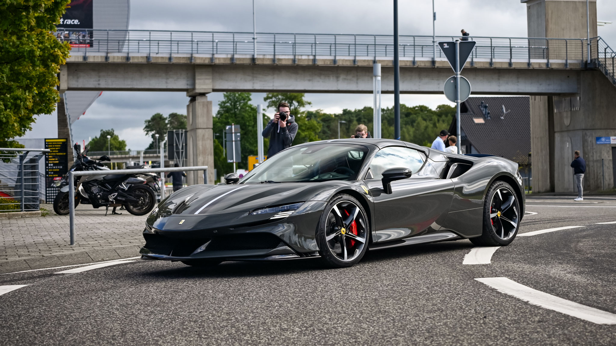 Ferrari SF90 Spider - WW-FI90